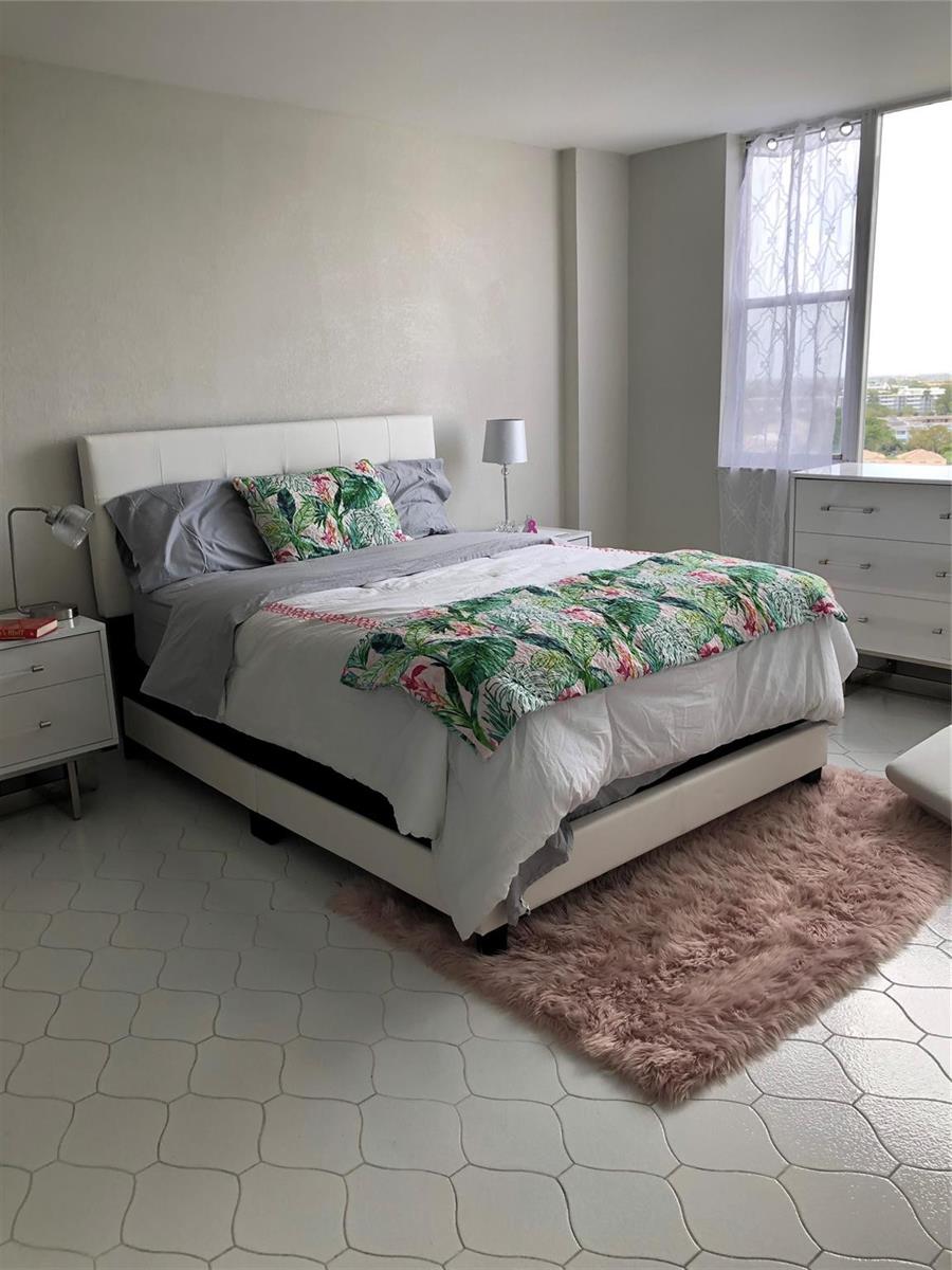 1012 2 / 2 1132 sq. ft. $ 2026-04-29 0 Photo