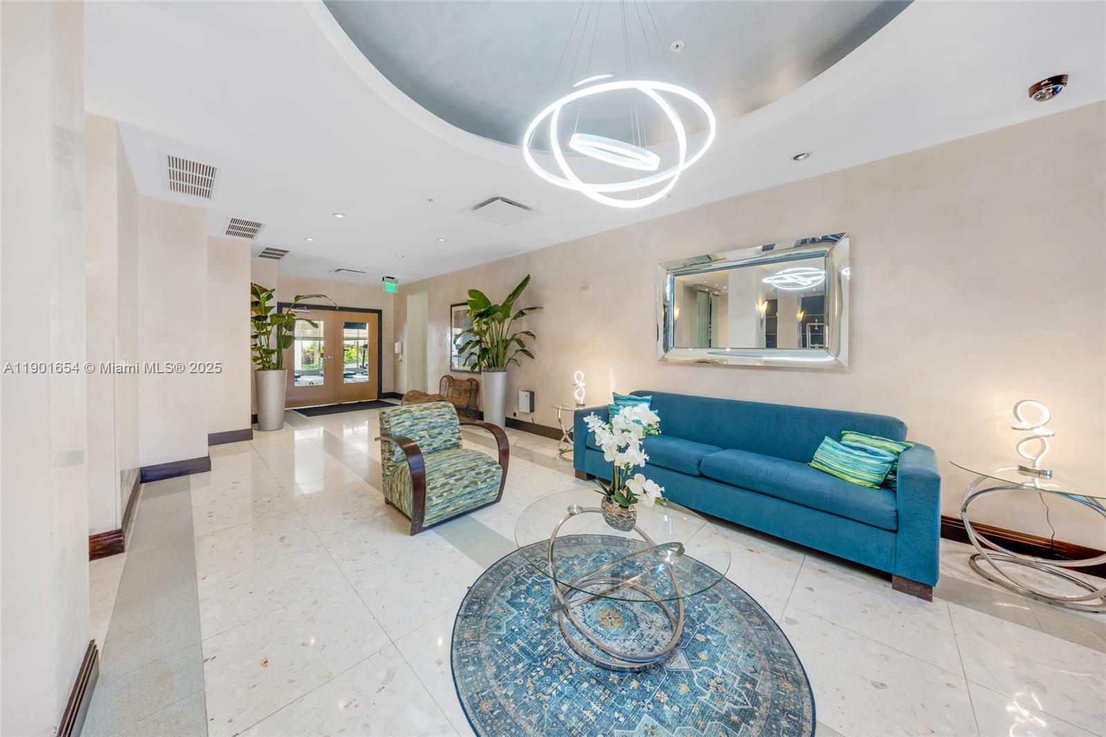 Photo of 3901 Ocean Dr  #9J, Hollywood, Florida, 33019 - 