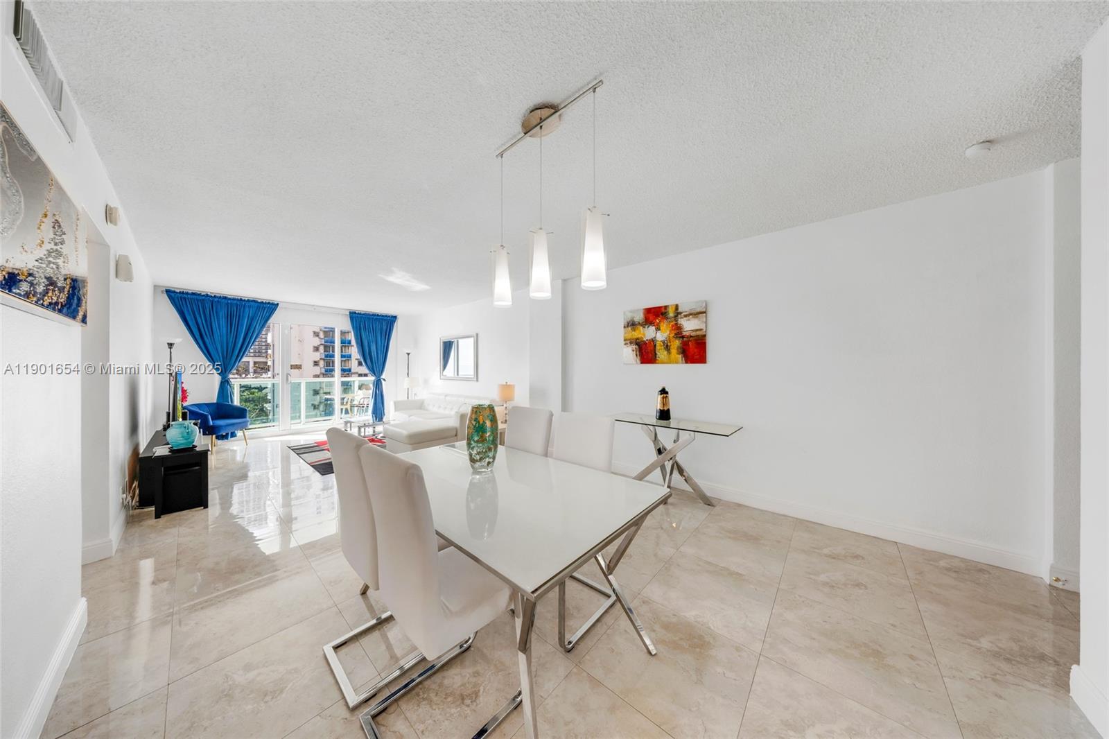 Photo of 3901 Ocean Dr  #9J, Hollywood, Florida, 33019 - 