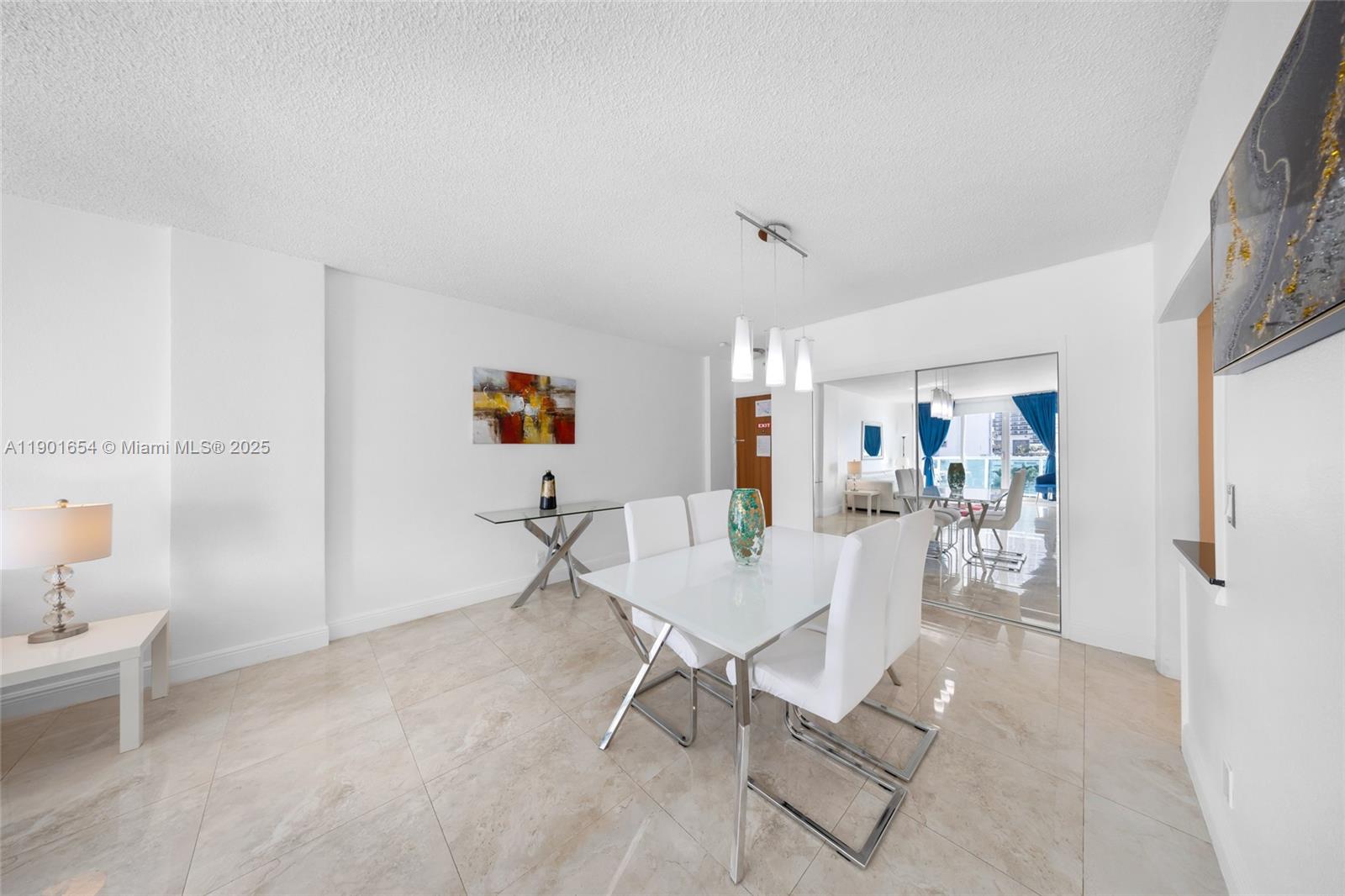 Photo of 3901 Ocean Dr  #9J, Hollywood, Florida, 33019 - 