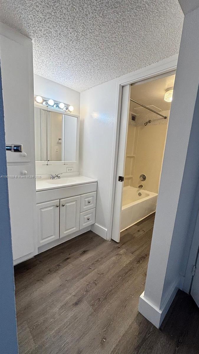 Photo of 16919 Bay Rd  #909, Sunny Isles Beach, Florida, 33160 - 