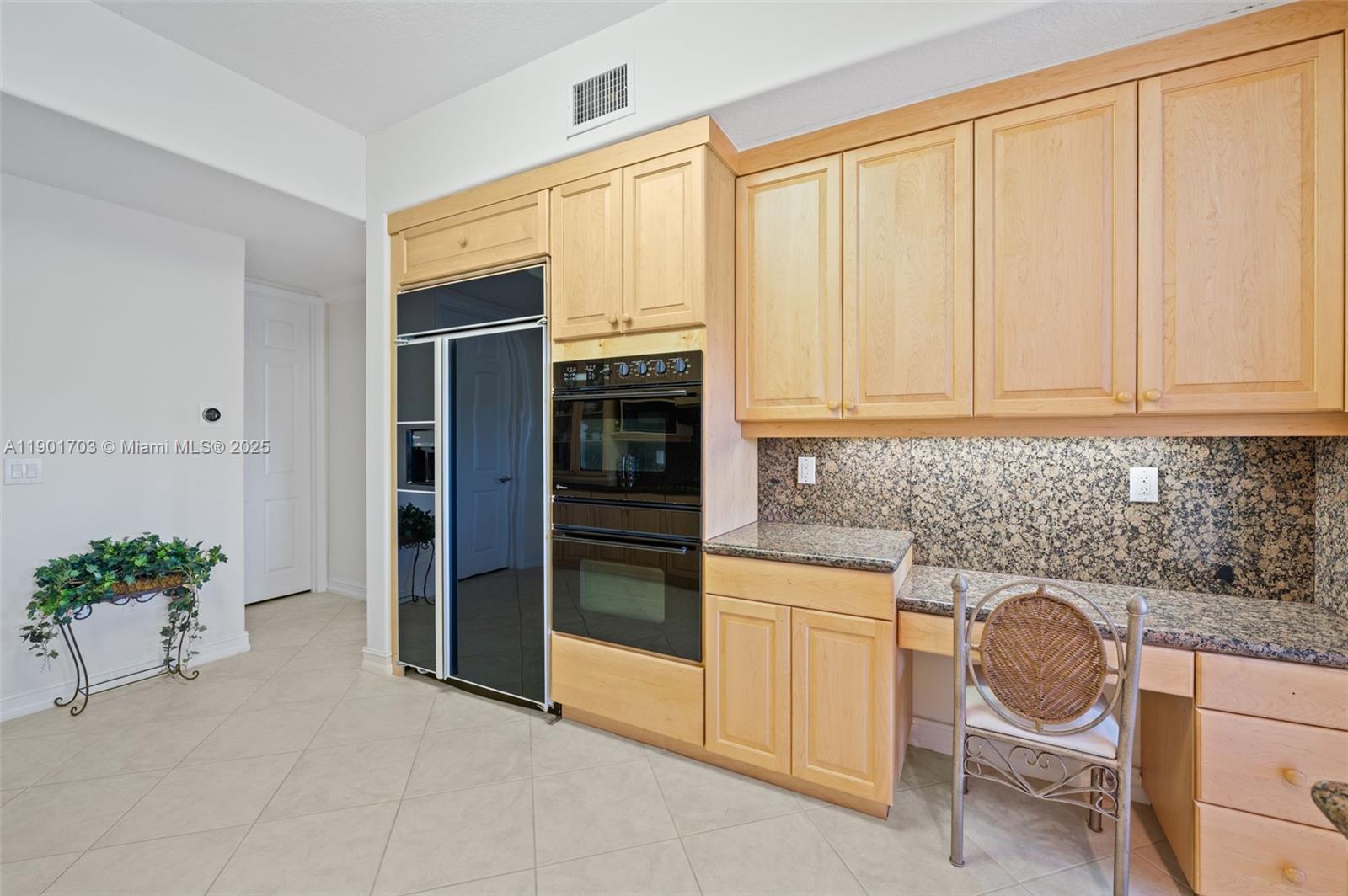 Photo of 20905 32nd Ave  (20905), Aventura, Florida, 33180 - 