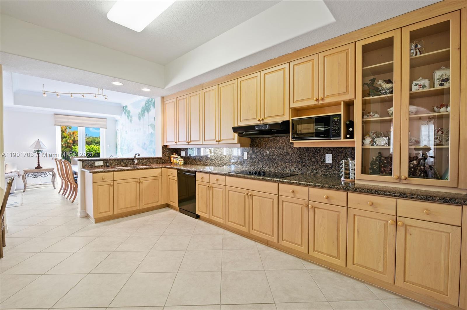 Photo of 20905 32nd Ave  (20905), Aventura, Florida, 33180 - 