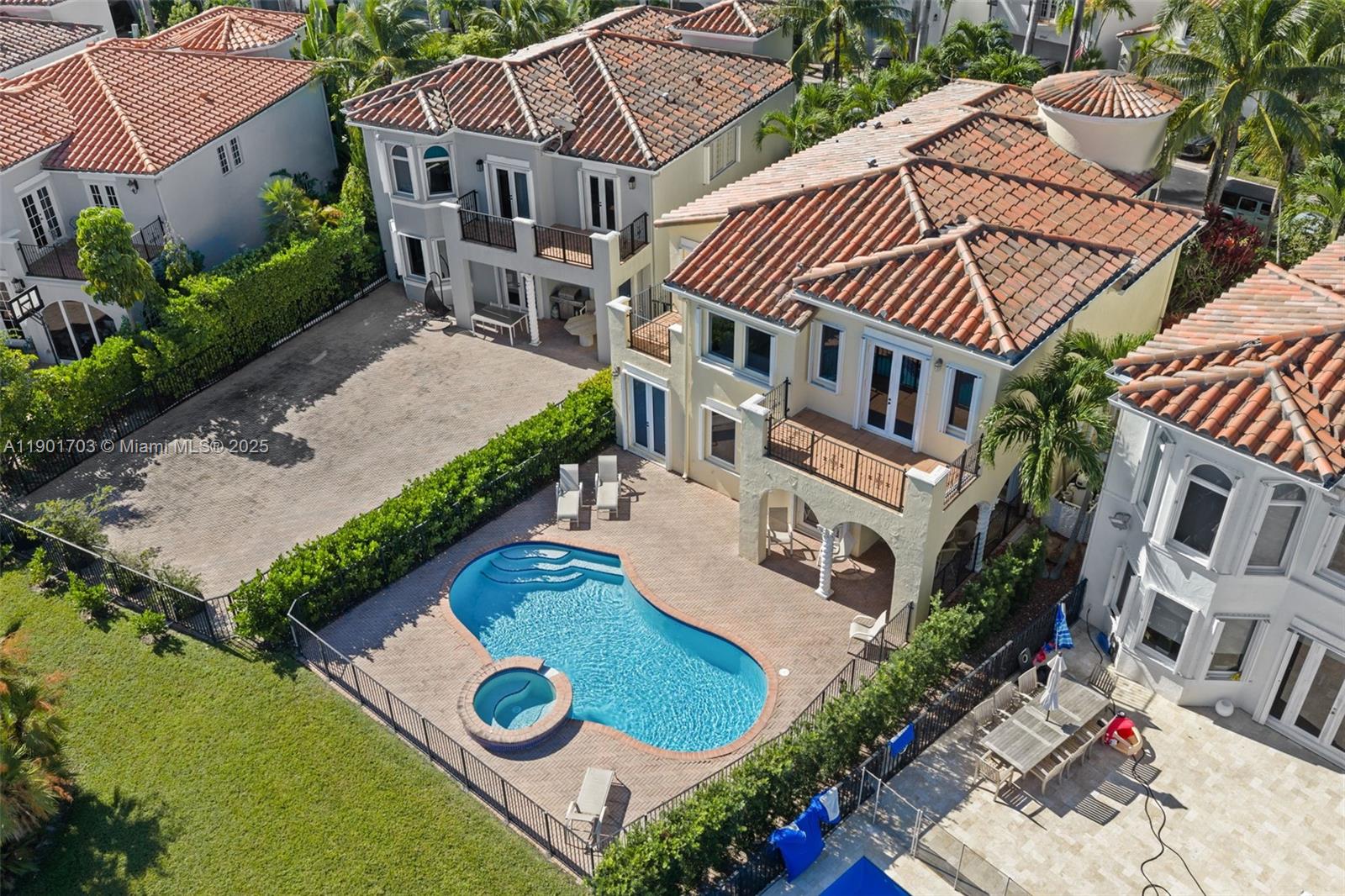 Photo of 20905 32nd Ave  (20905), Aventura, Florida, 33180 - 