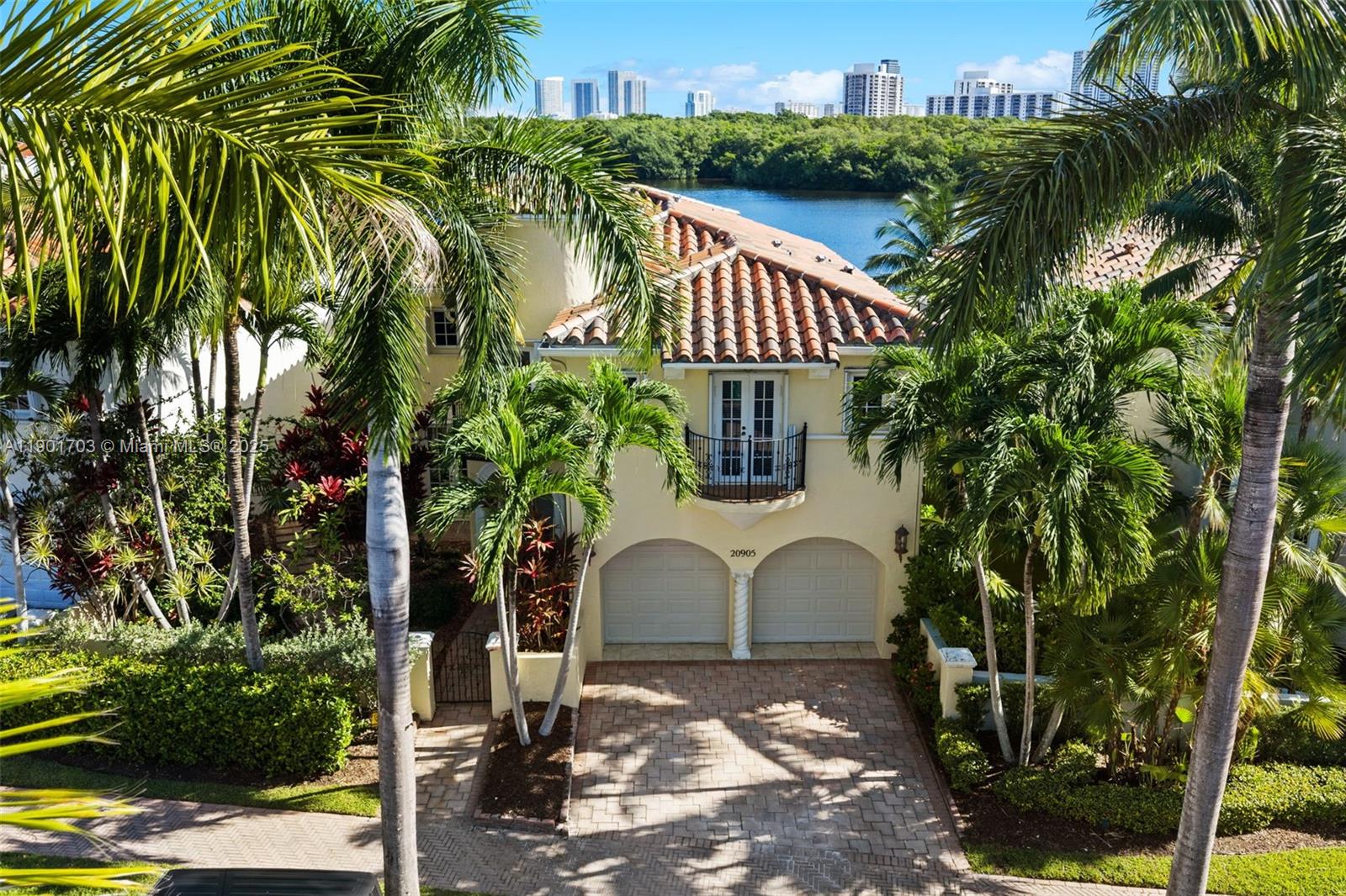 Photo of 20905 32nd Ave  (20905), Aventura, Florida, 33180 - 