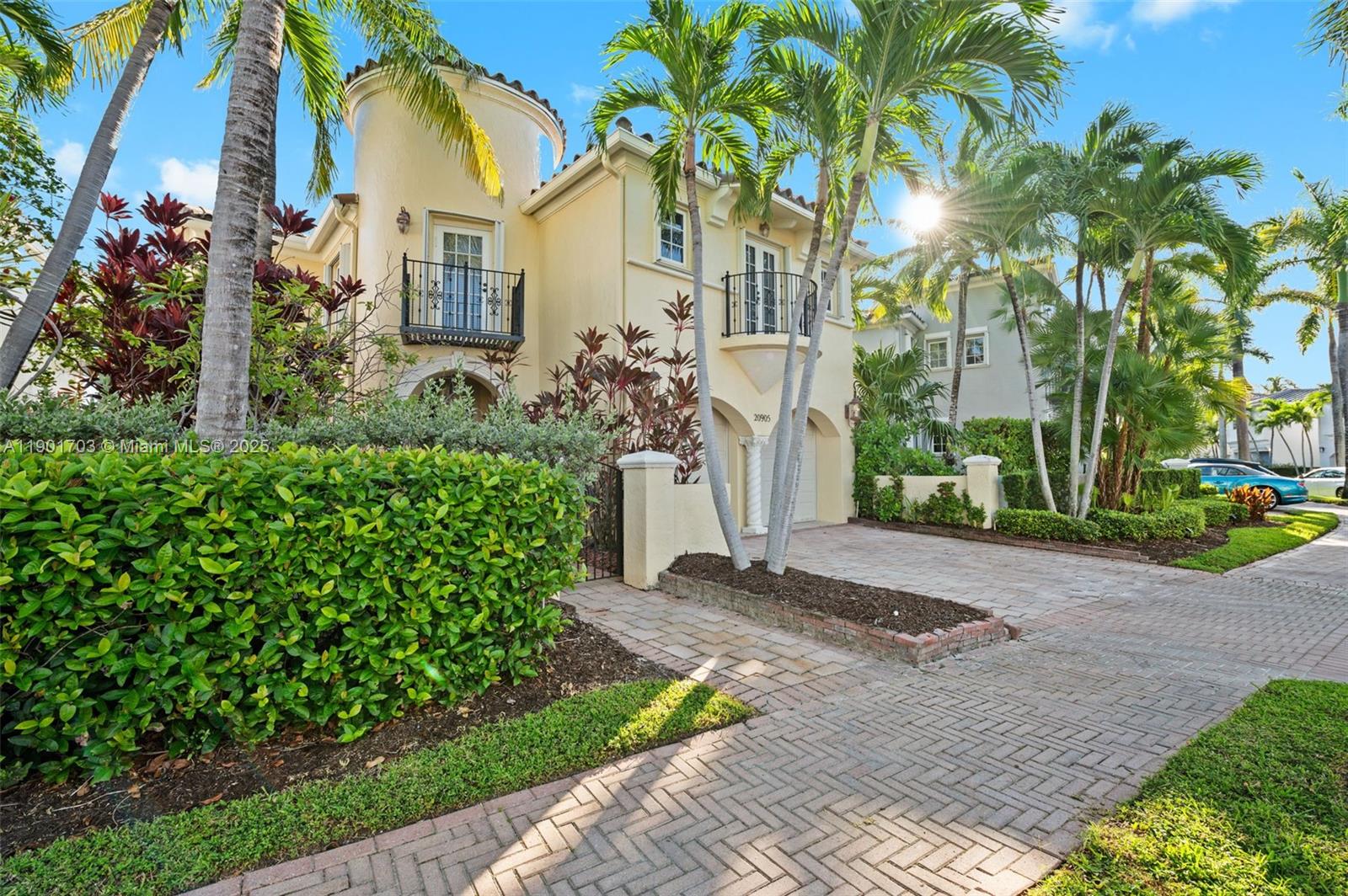 Photo of 20905 32nd Ave  (20905), Aventura, Florida, 33180 - 