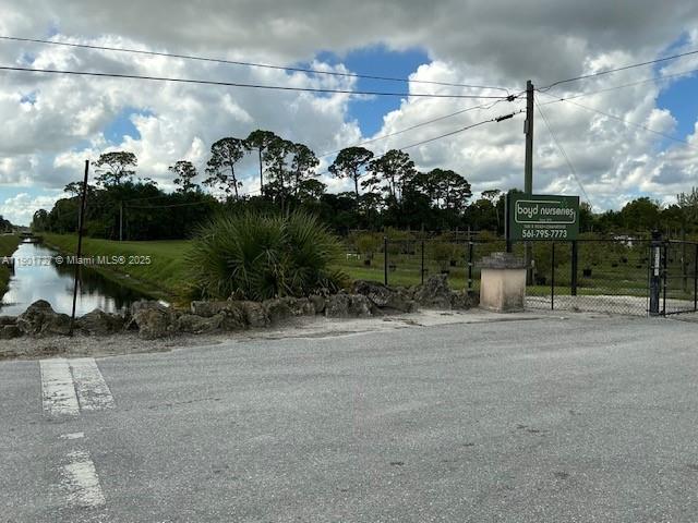   /   sq. ft. $ 2025-10-23 0 Photo