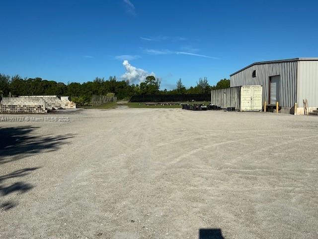   /   sq. ft. $ 2025-10-23 0 Photo