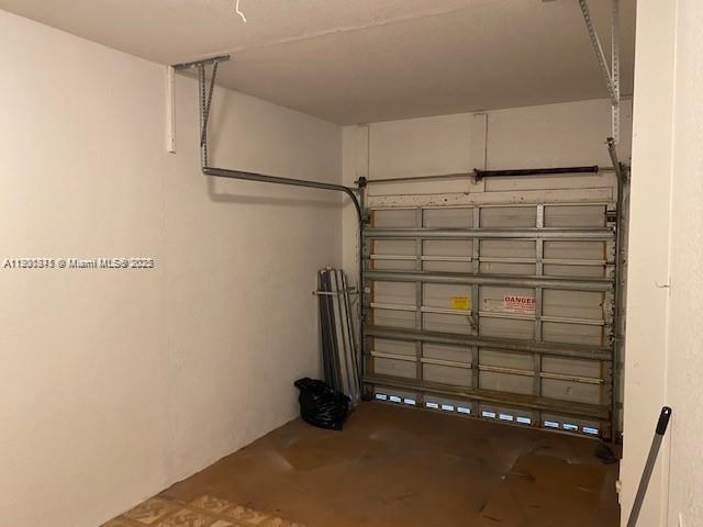 Ver detalles   /  5101 sq. ft. $ 2025-10-23 0 foto