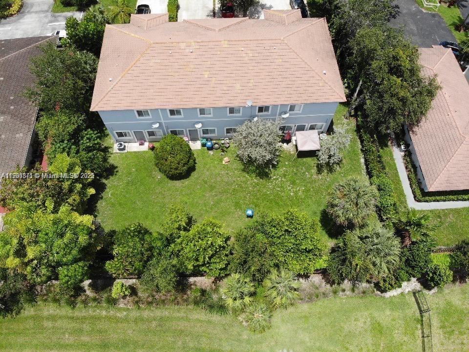 Ver detalles   /  5101 sq. ft. $ 2025-10-23 0 foto