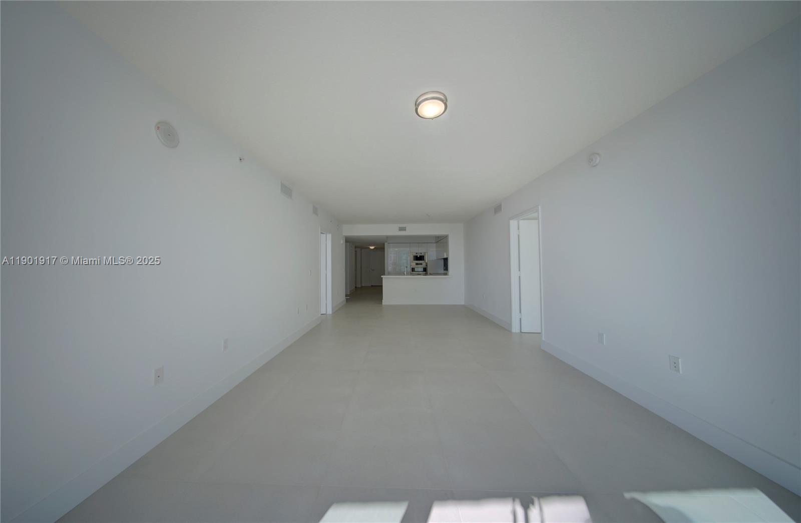 See details 4-1904 2 / 3 1541 sq. ft. $ 2025-10-24 0 Photo