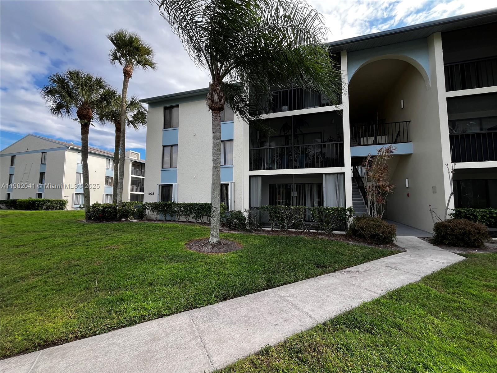 See details A1 2 / 2 1104 sq. ft. $ 2025-10-24 0 Photo