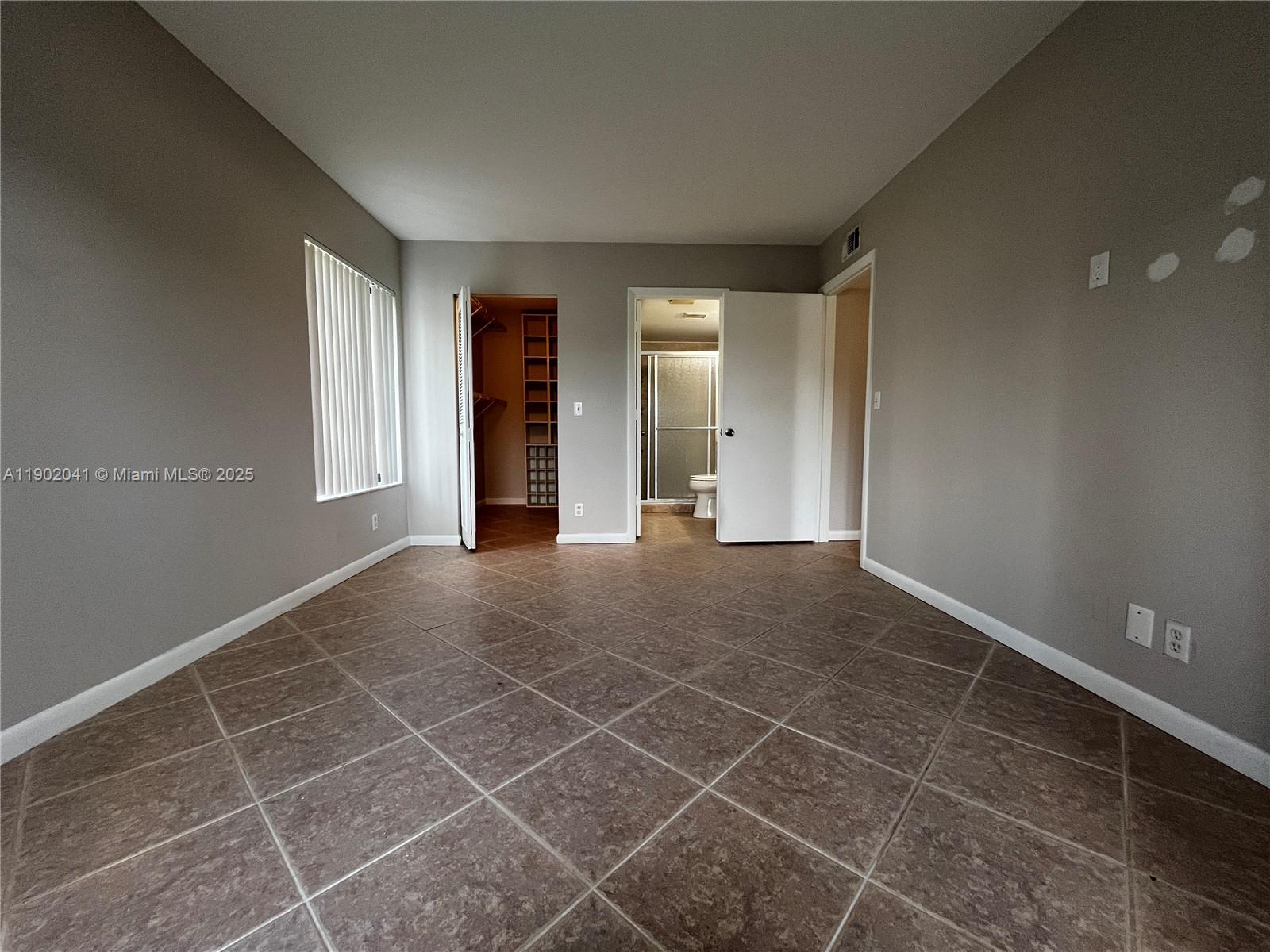 See details A1 2 / 2 1104 sq. ft. $ 2025-10-24 0 Photo