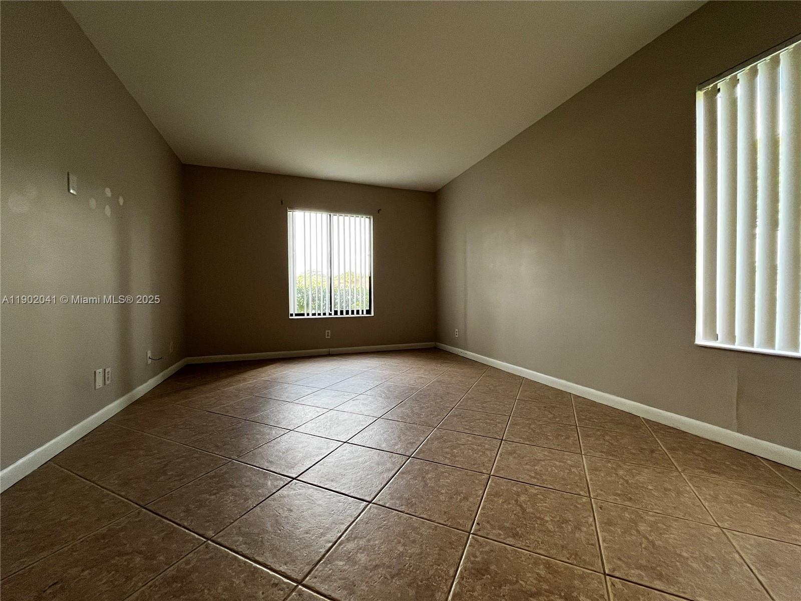 See details A1 2 / 2 1104 sq. ft. $ 2025-10-24 0 Photo