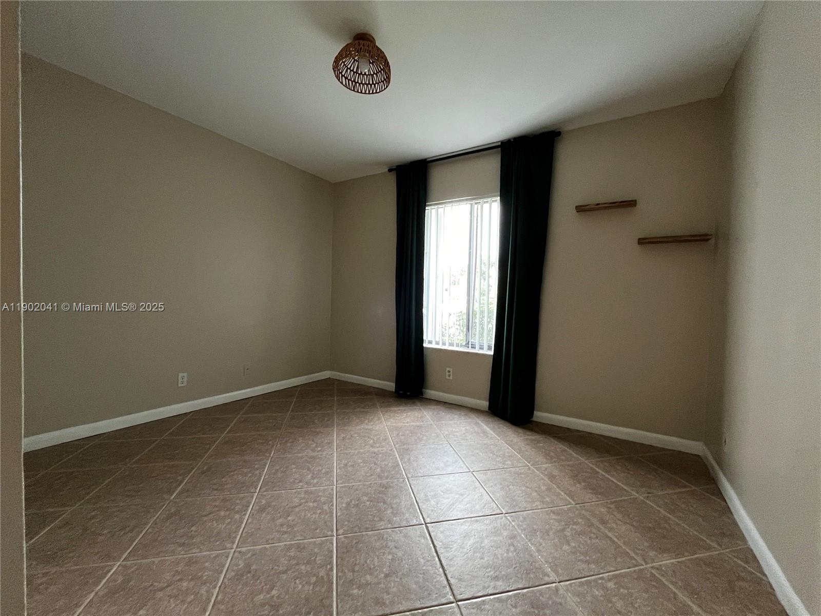See details A1 2 / 2 1104 sq. ft. $ 2025-10-24 0 Photo
