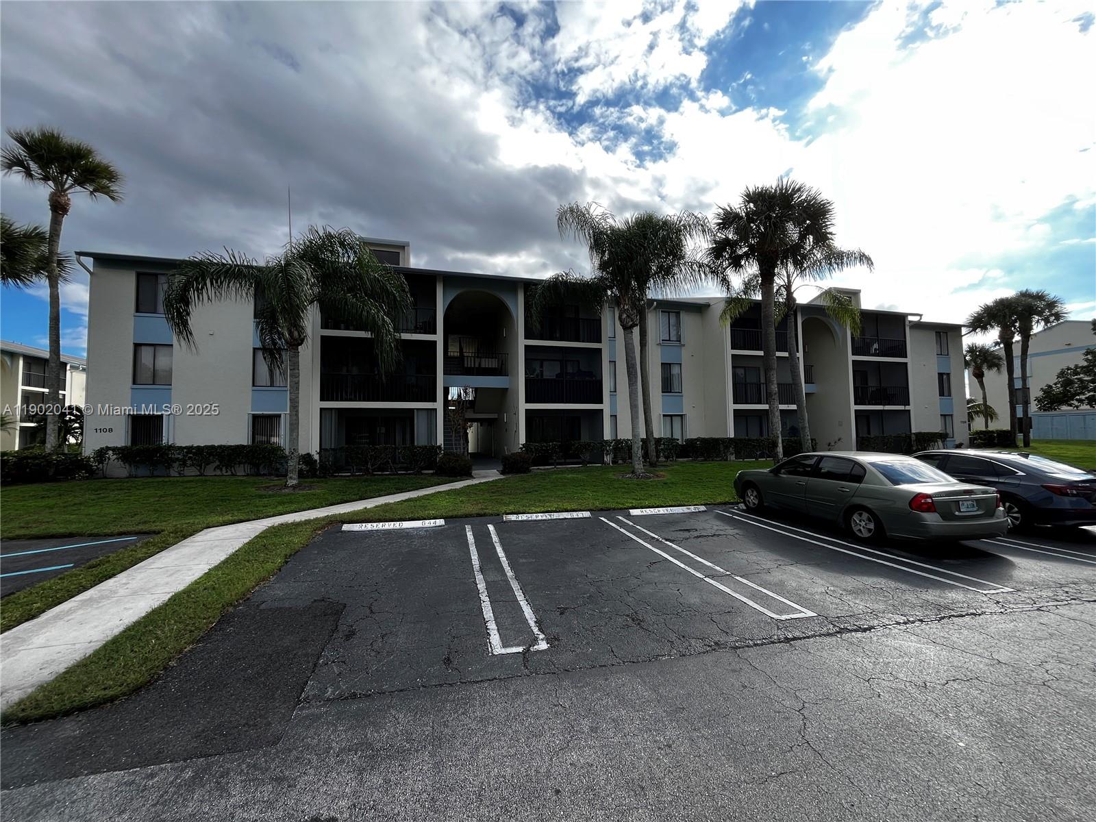 See details A1 2 / 2 1104 sq. ft. $ 2025-10-24 0 Photo