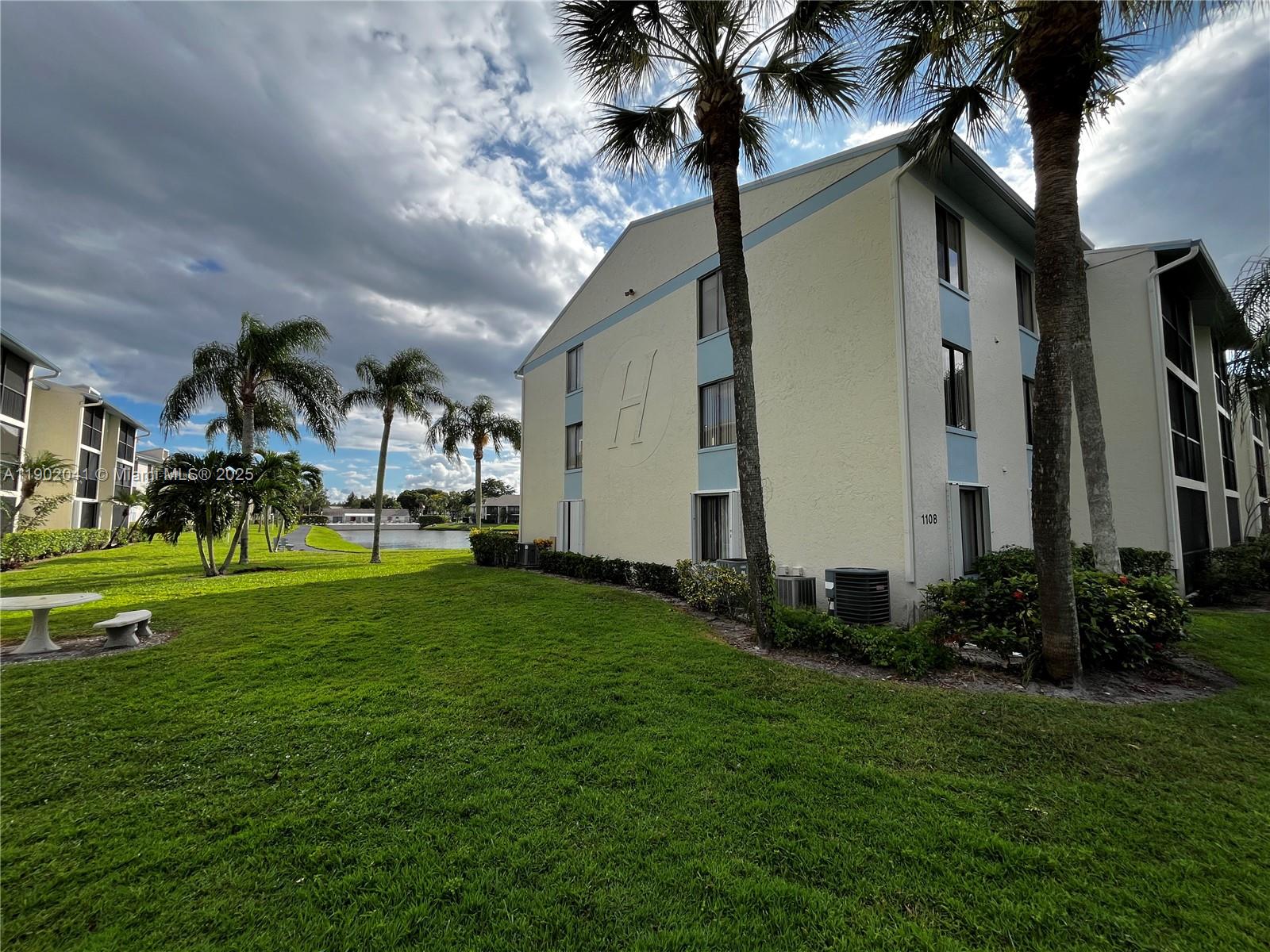 See details A1 2 / 2 1104 sq. ft. $ 2025-10-24 0 Photo