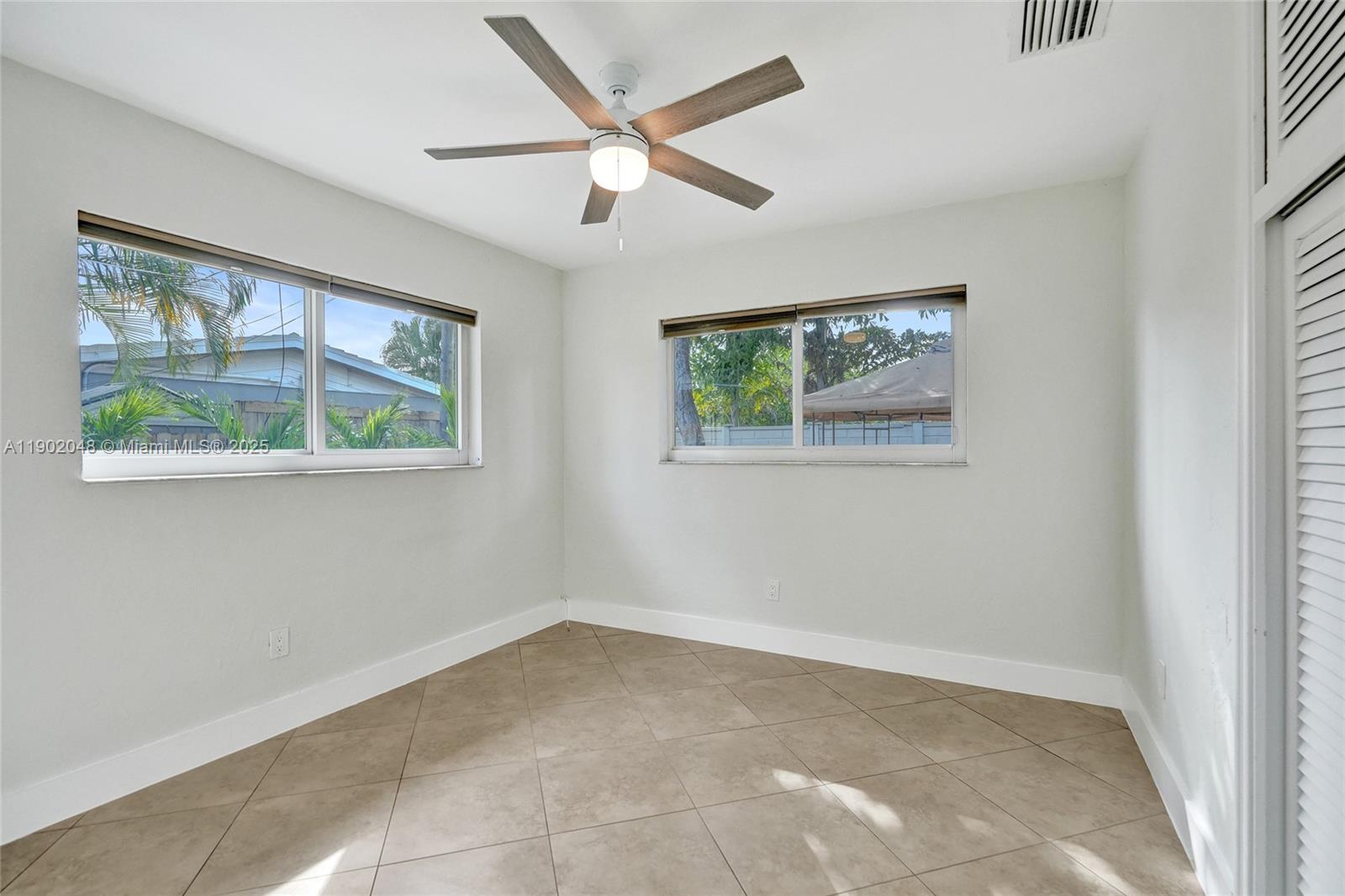 Ver detalles   /  1815 sq. ft. $ 2025-10-24 0 foto