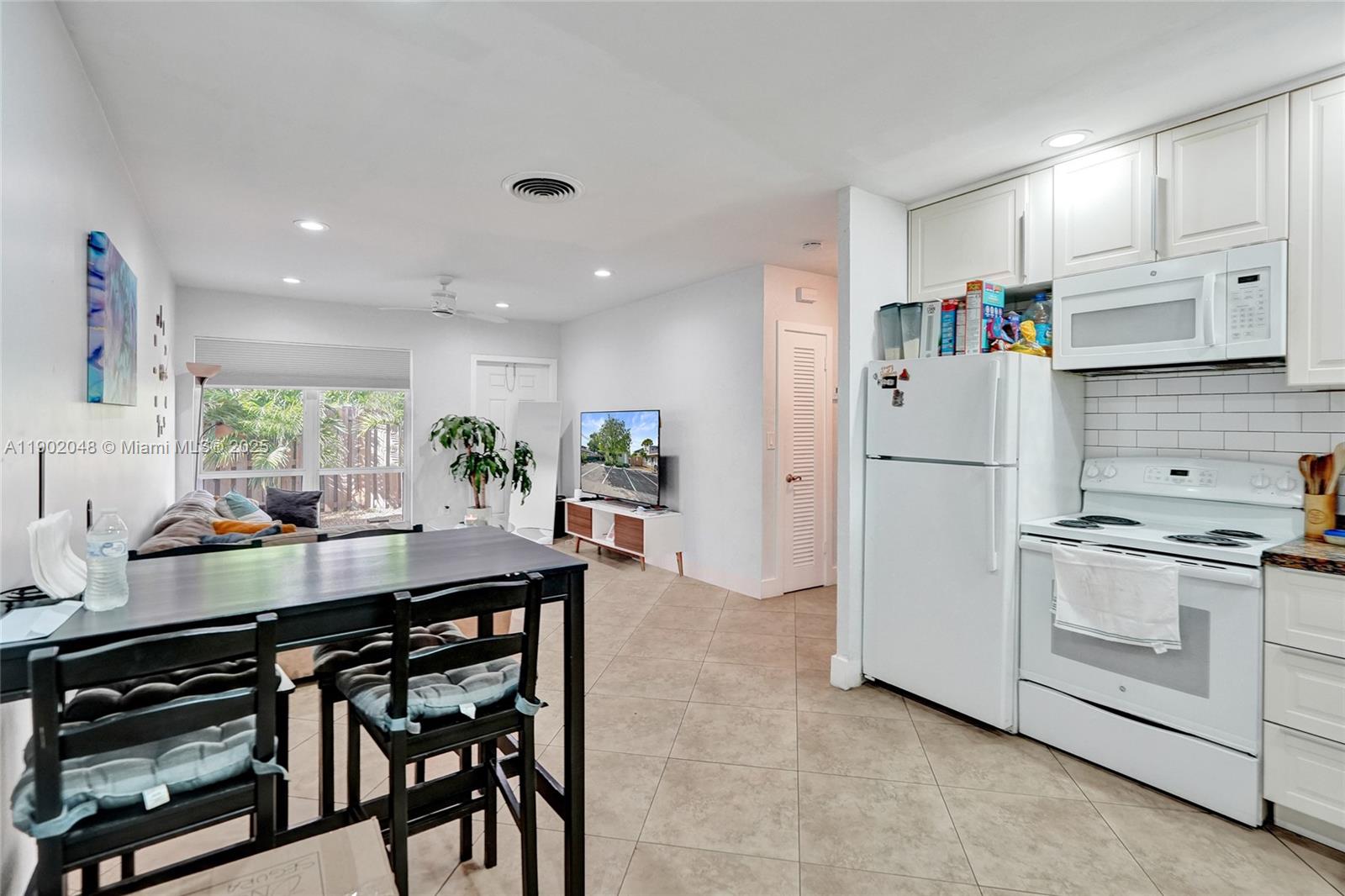 Ver detalles   /  1815 sq. ft. $ 2025-10-24 0 foto