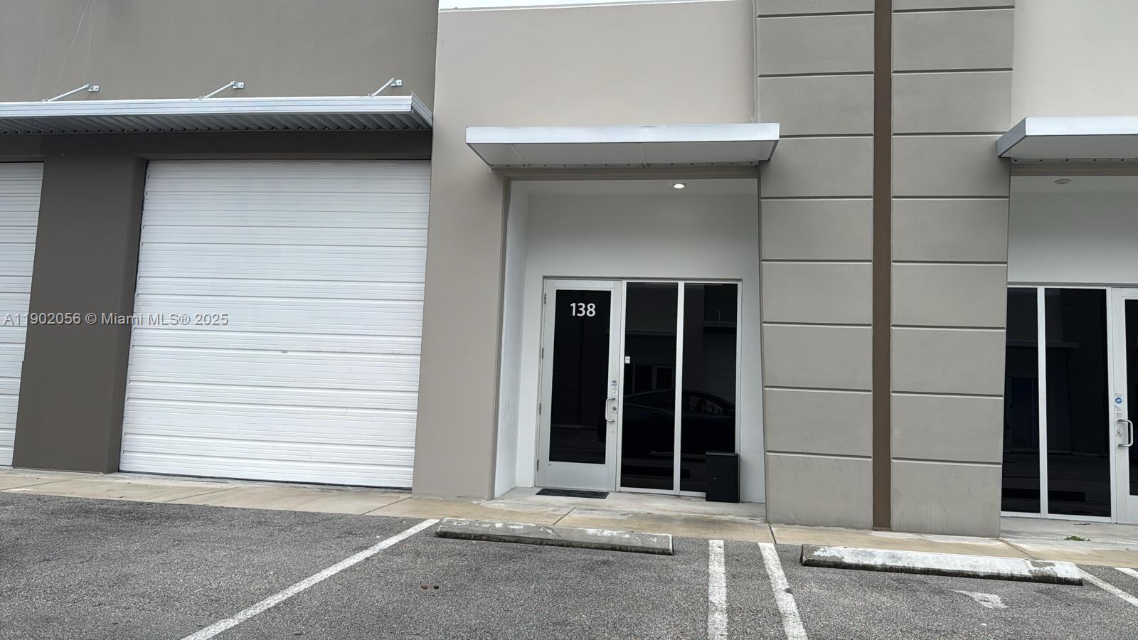 See details 138  /   sq. ft. $ 2025-10-24 0 Photo