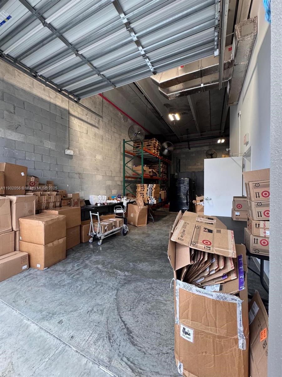 See details 138  /   sq. ft. $ 2025-10-24 0 Photo