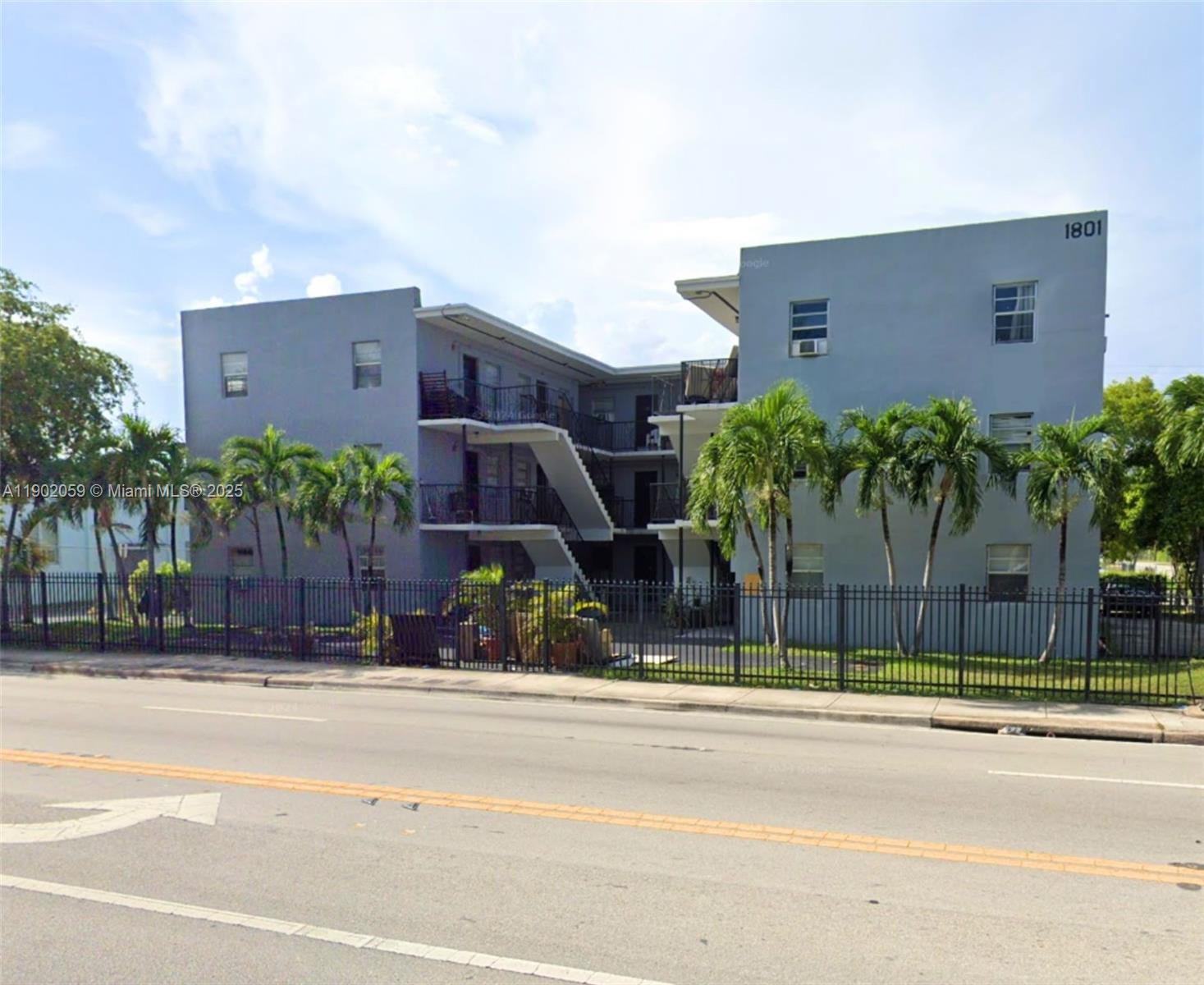 Подробнее   /   кв.футов $ 2025-10-24 0 Фото