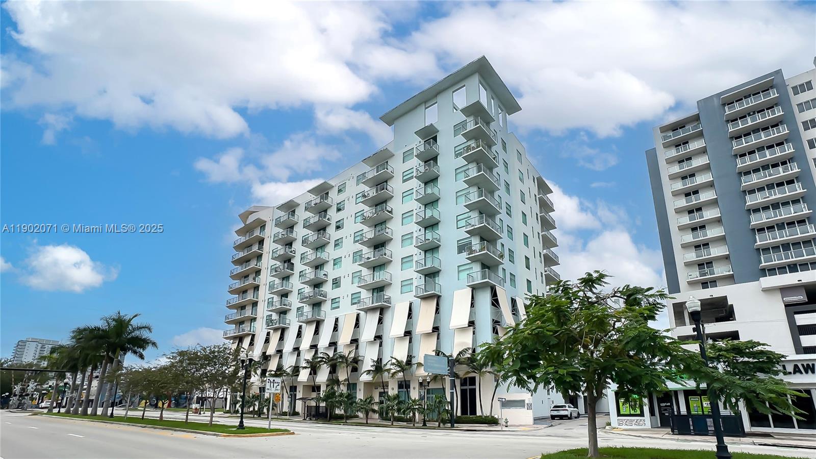 Photo of 140 Dixie Hwy  #827, Hollywood, Florida, 33020 -