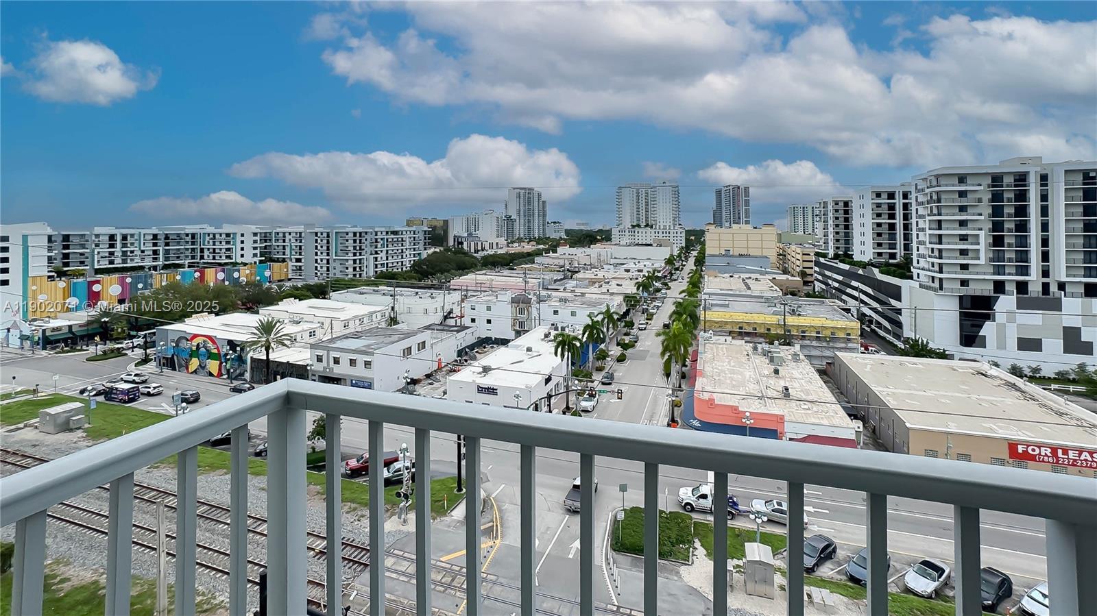 Photo of 140 Dixie Hwy  #827, Hollywood, Florida, 33020 -