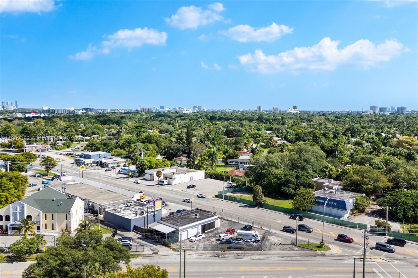 See details   /   sq. ft. $ 2025-10-24 0 Photo