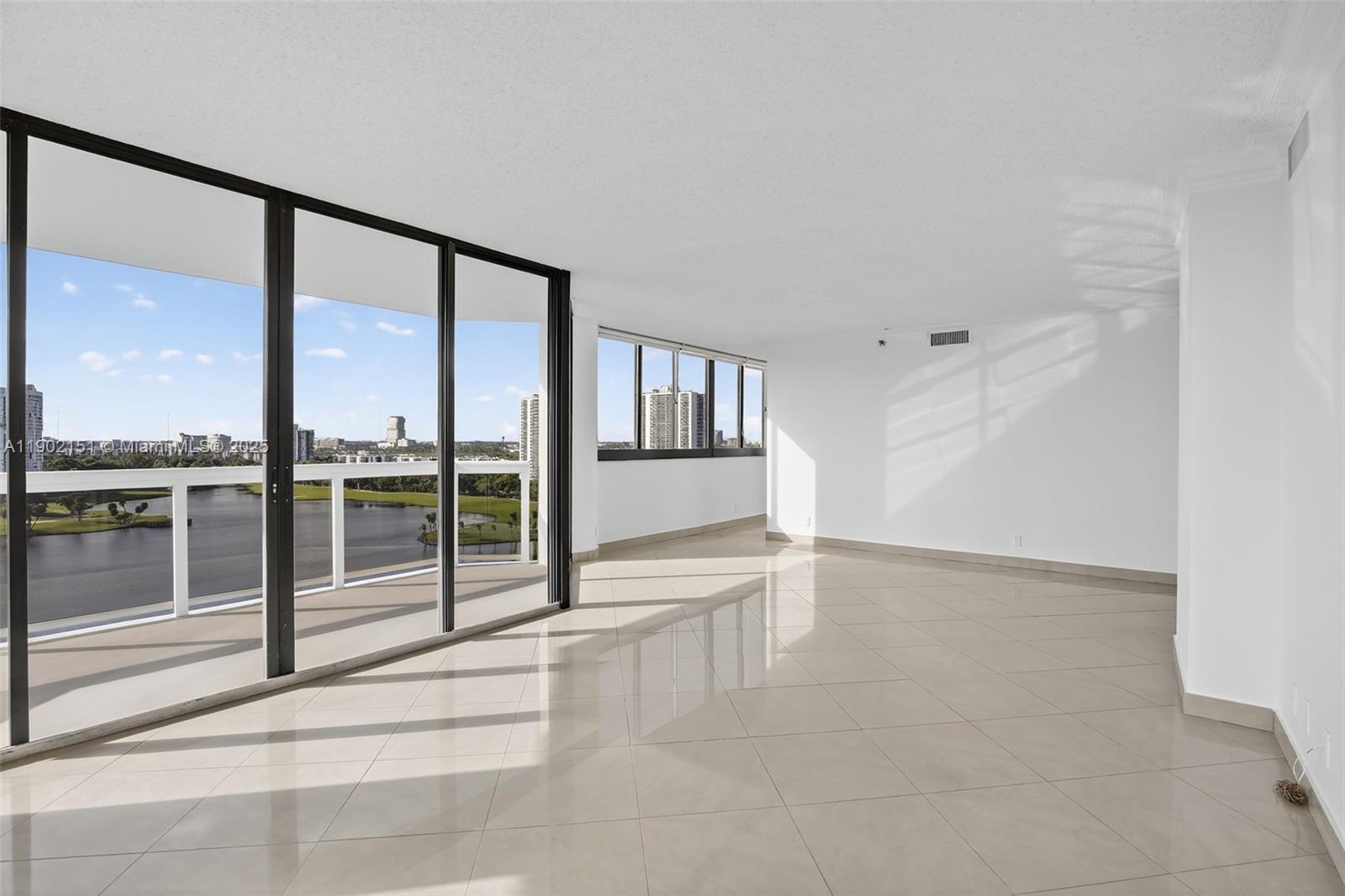 Photo of 20185 Country Club Dr #1405, Aventura, Florida, 33180 -