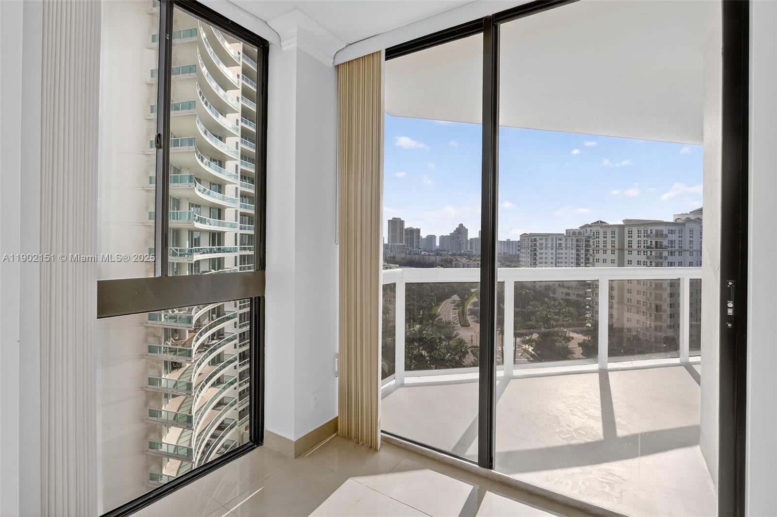 Photo of 20185 Country Club Dr #1405, Aventura, Florida, 33180 -