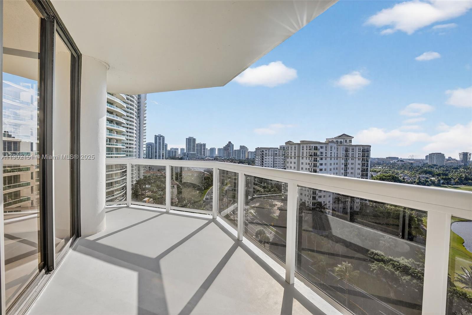 Photo of 20185 Country Club Dr #1405, Aventura, Florida, 33180 -