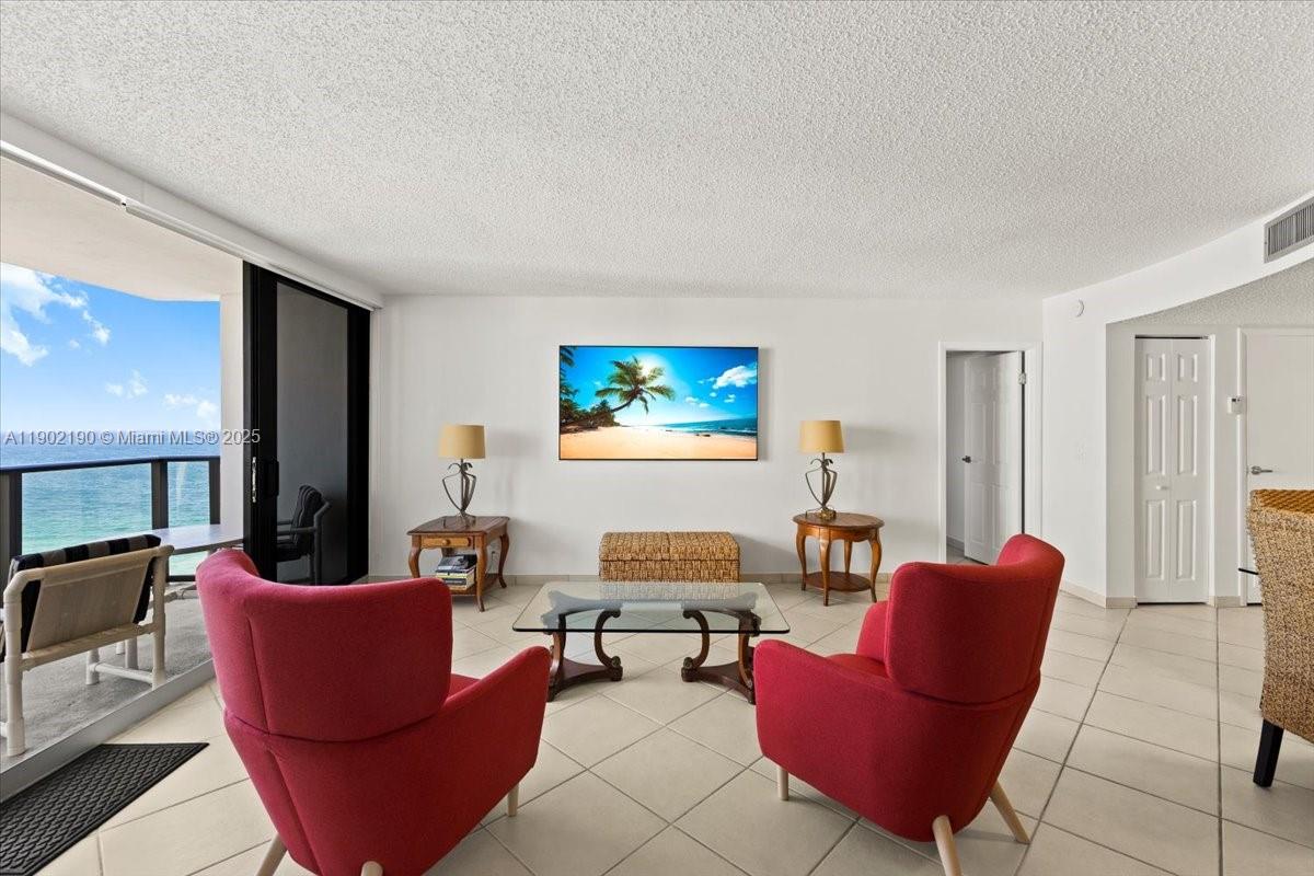 Photo of 2301 Ocean Dr  #2004, Hollywood, Florida, 33019 - 