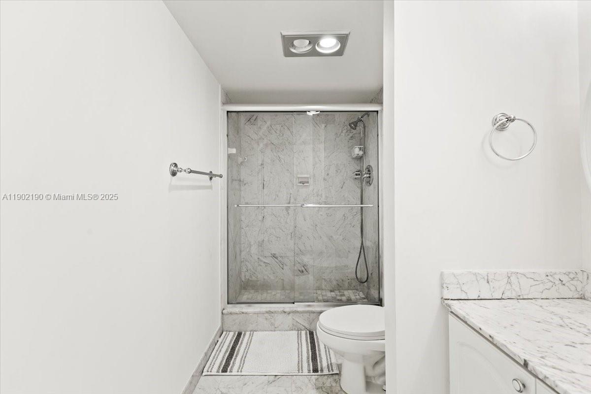 Photo of 2301 Ocean Dr  #2004, Hollywood, Florida, 33019 - 