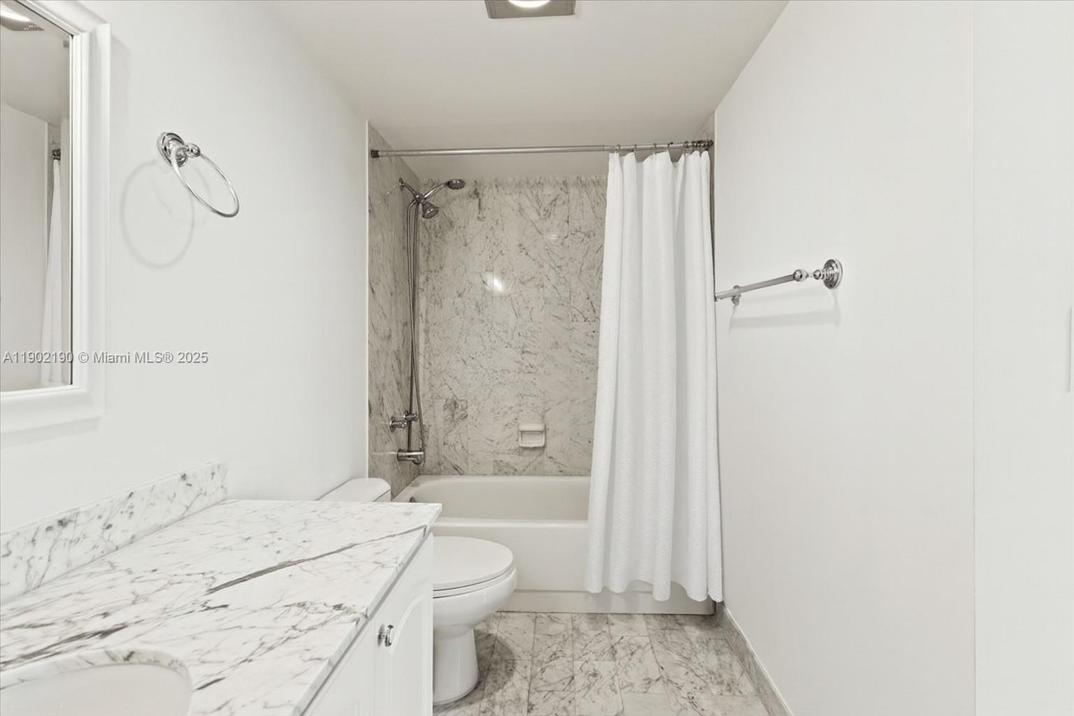 Photo of 2301 Ocean Dr  #2004, Hollywood, Florida, 33019 - 