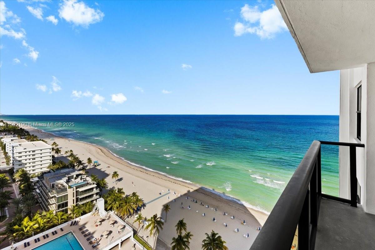 Photo of 2301 Ocean Dr  #2004, Hollywood, Florida, 33019 - 