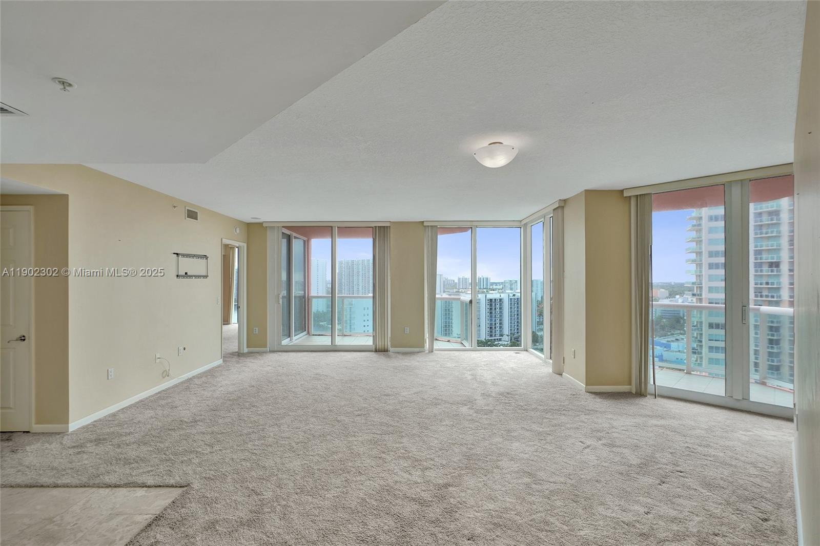 Photo of 3370 Hidden Bay Dr #2114, Aventura, Florida, 33180 -