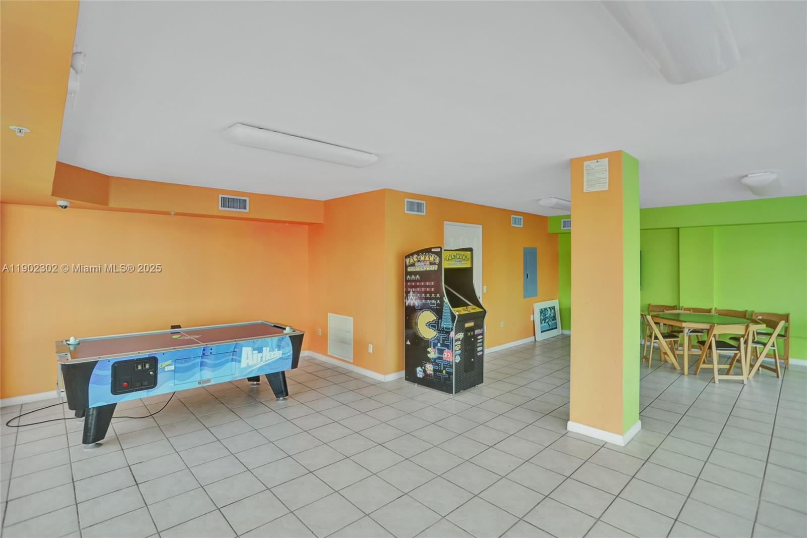 Photo of 3370 Hidden Bay Dr #2114, Aventura, Florida, 33180 -