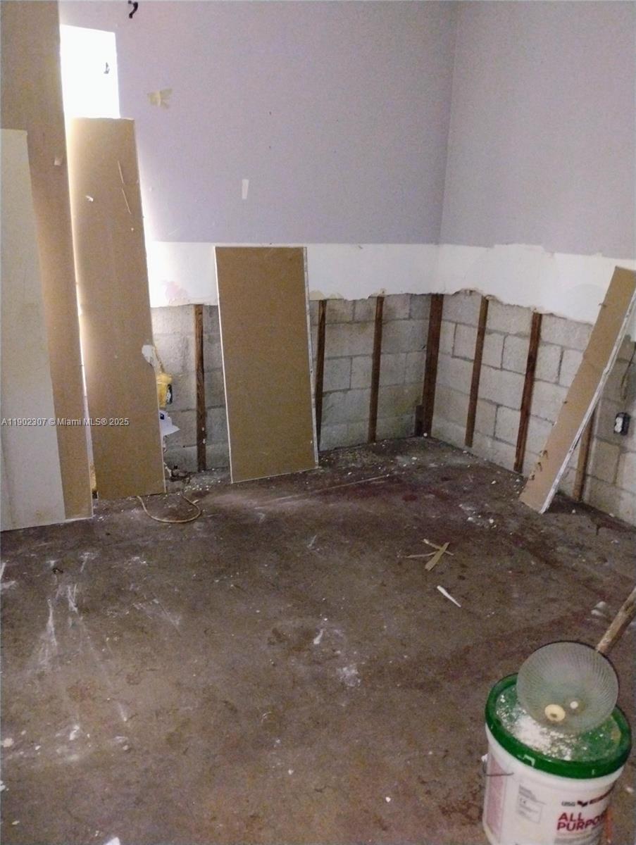 Ver detalles   /  1456 sq. ft. $ 2025-10-24 0 foto