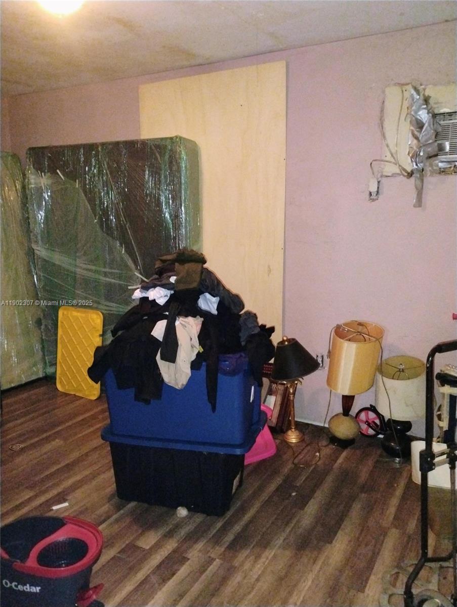 Ver detalles   /  1456 sq. ft. $ 2025-10-24 0 foto