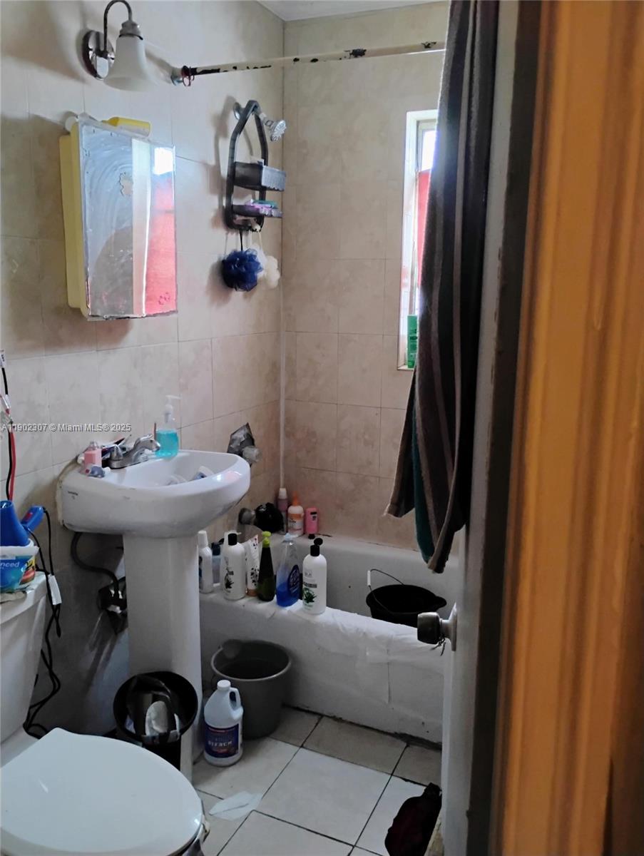 Ver detalles   /  1456 sq. ft. $ 2025-10-24 0 foto