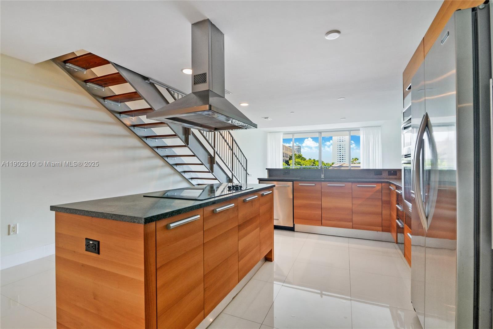 Photo of 2950 188th St  #309, Aventura, Florida, 33180 -