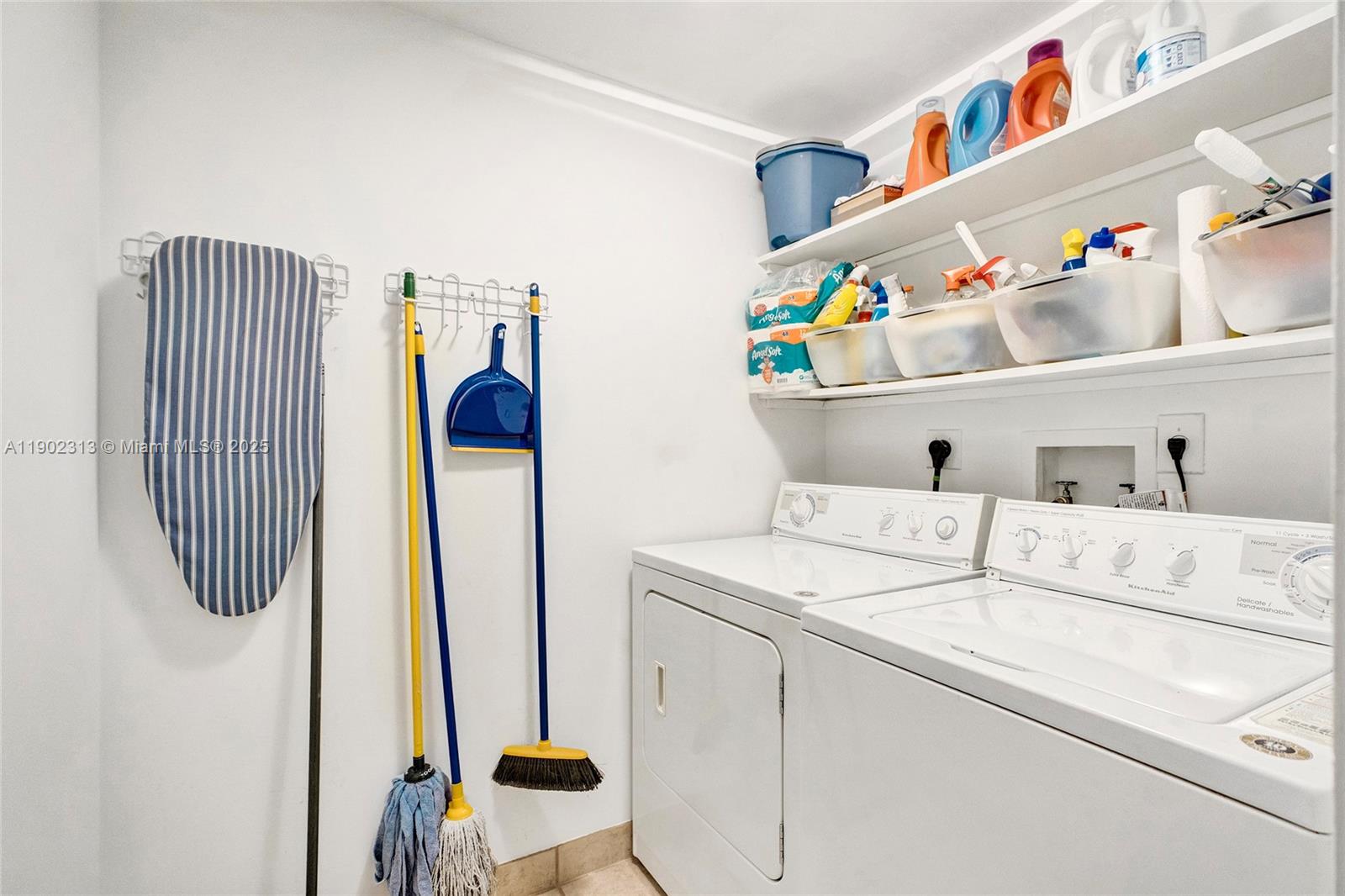 Photo of 3370 Hidden Bay Dr #1702, Aventura, Florida, 33180 -