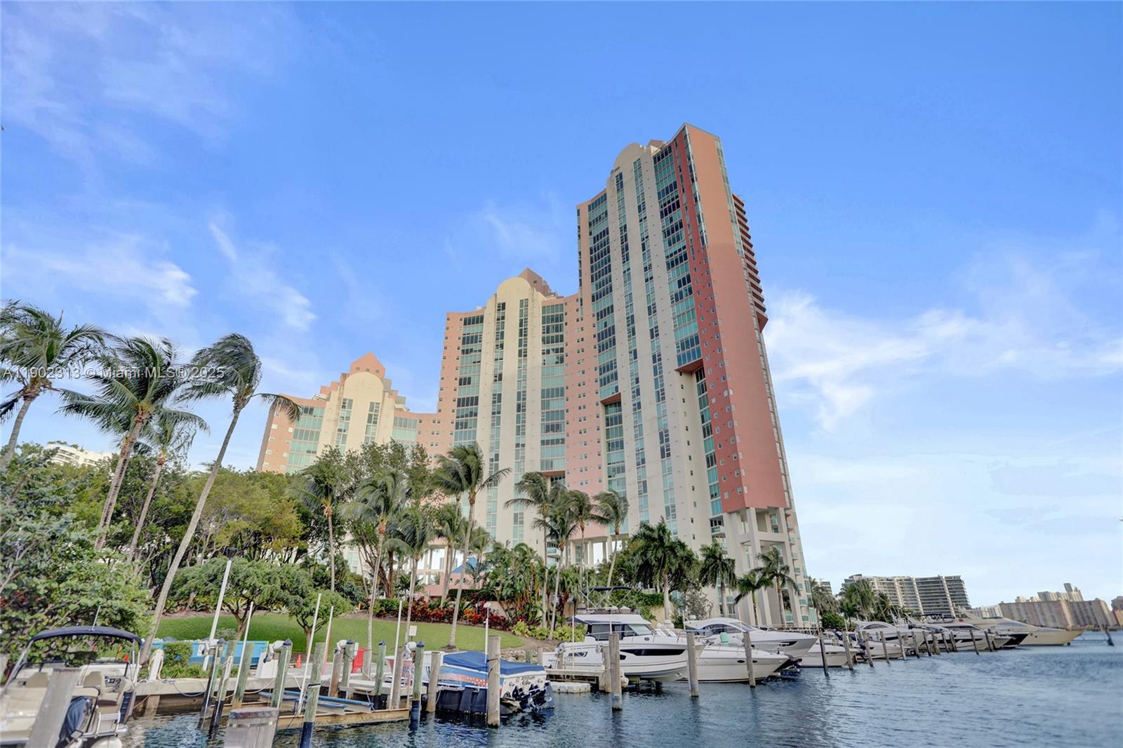 Photo of 3370 Hidden Bay Dr #1702, Aventura, Florida, 33180 -