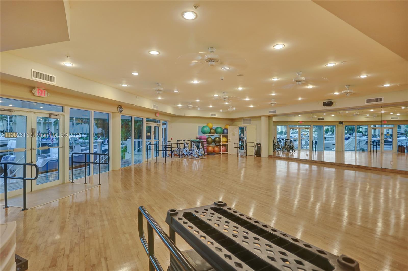 Photo of 3370 Hidden Bay Dr #1702, Aventura, Florida, 33180 -