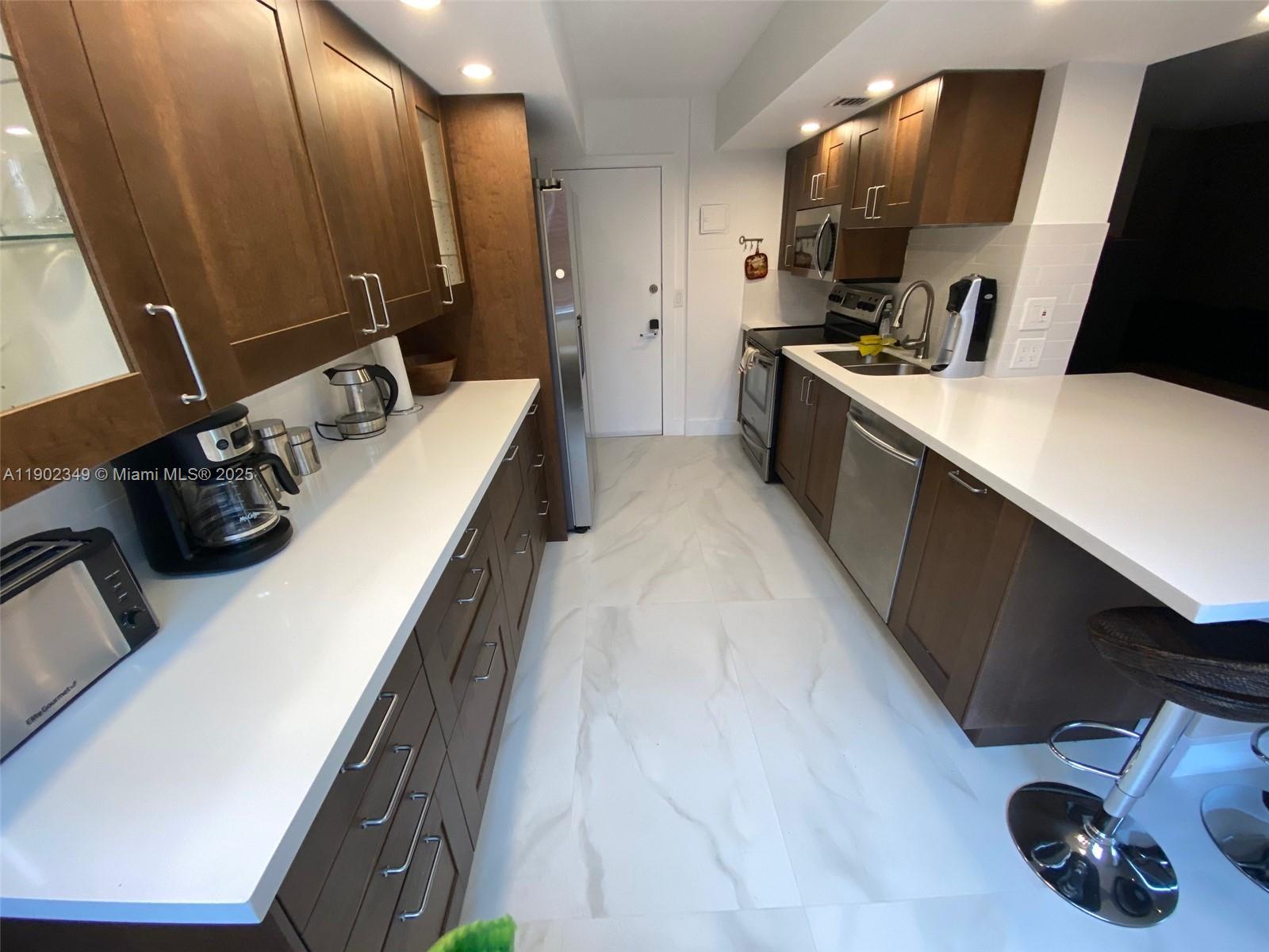 Photo of 3161 Ocean Dr  #1210, Hallandale Beach, Florida, 33009 -