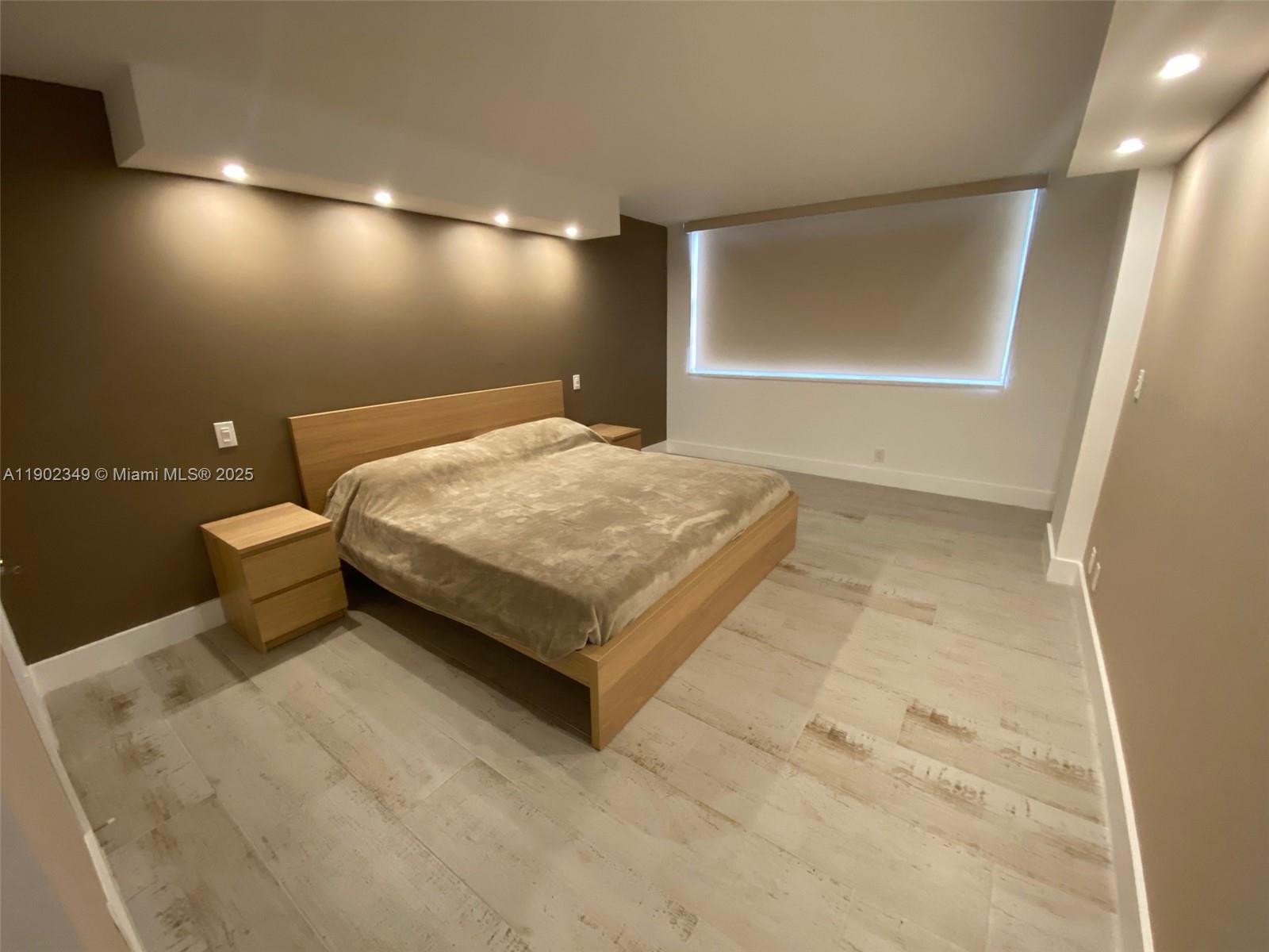 Photo of 3161 Ocean Dr  #1210, Hallandale Beach, Florida, 33009 -