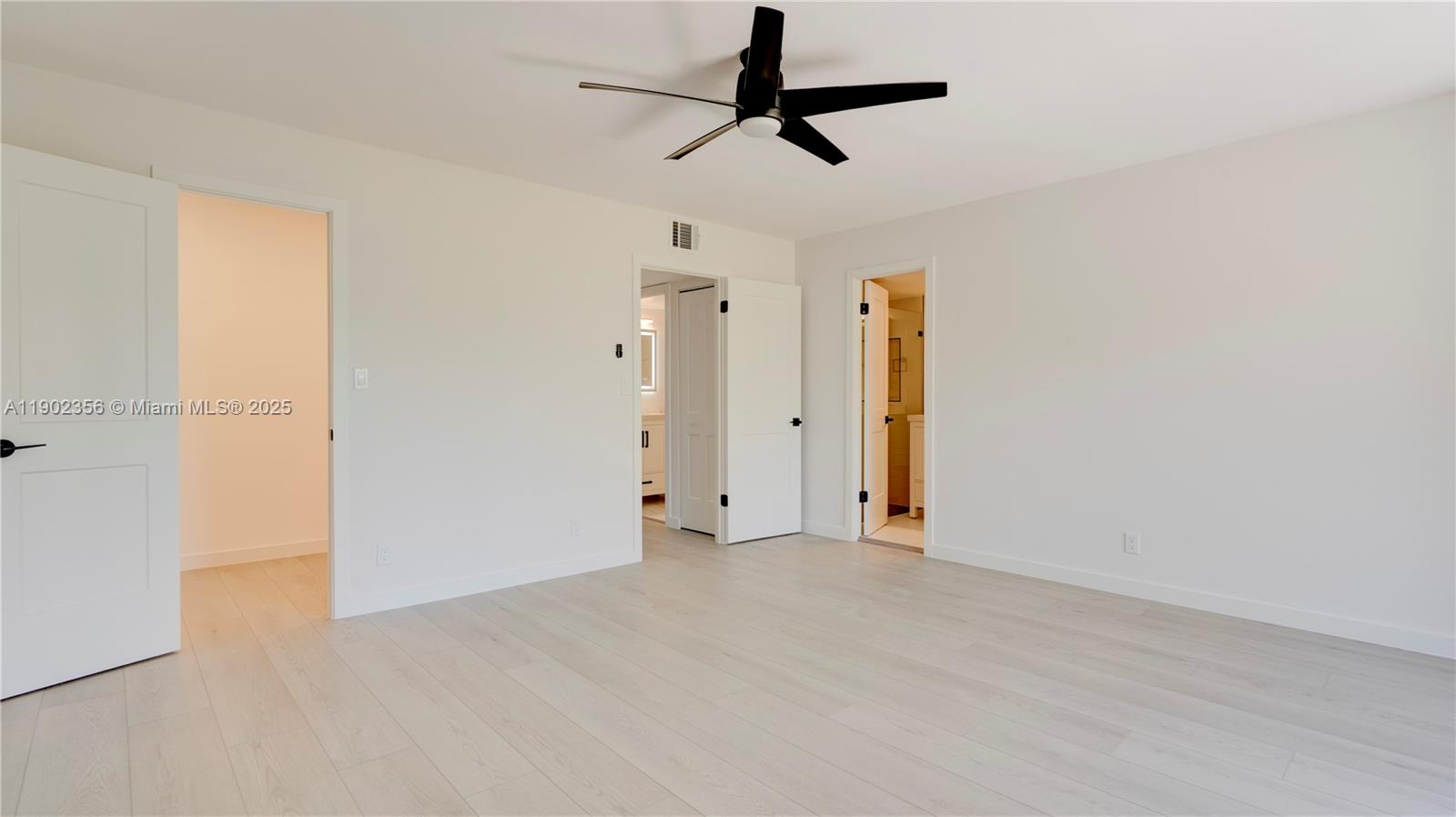 Photo of 933 24th Ave  (933), Hallandale Beach, Florida, 33009 - 