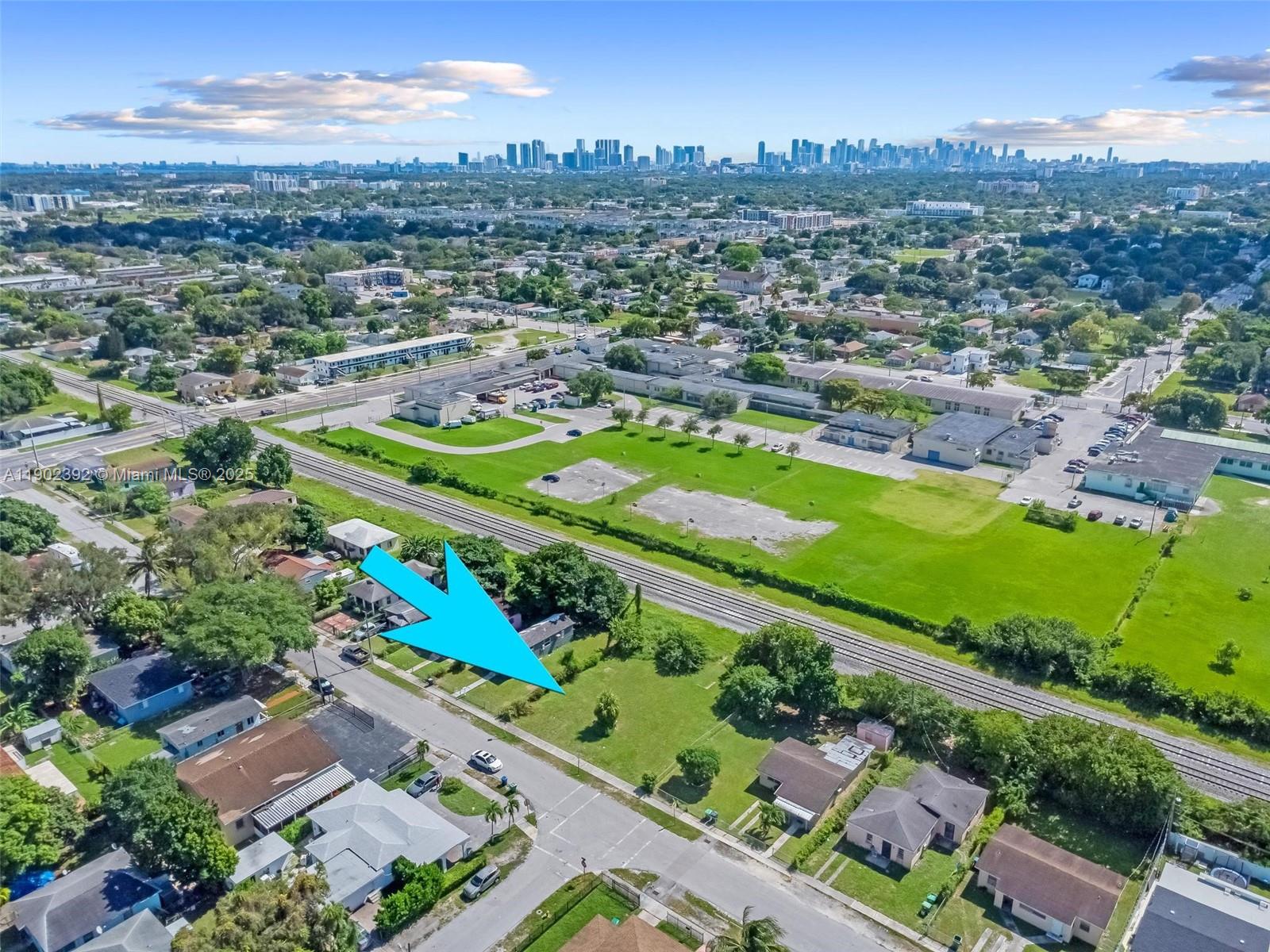 Ver detalles   /   sq. ft. $ 2025-10-24 0 foto