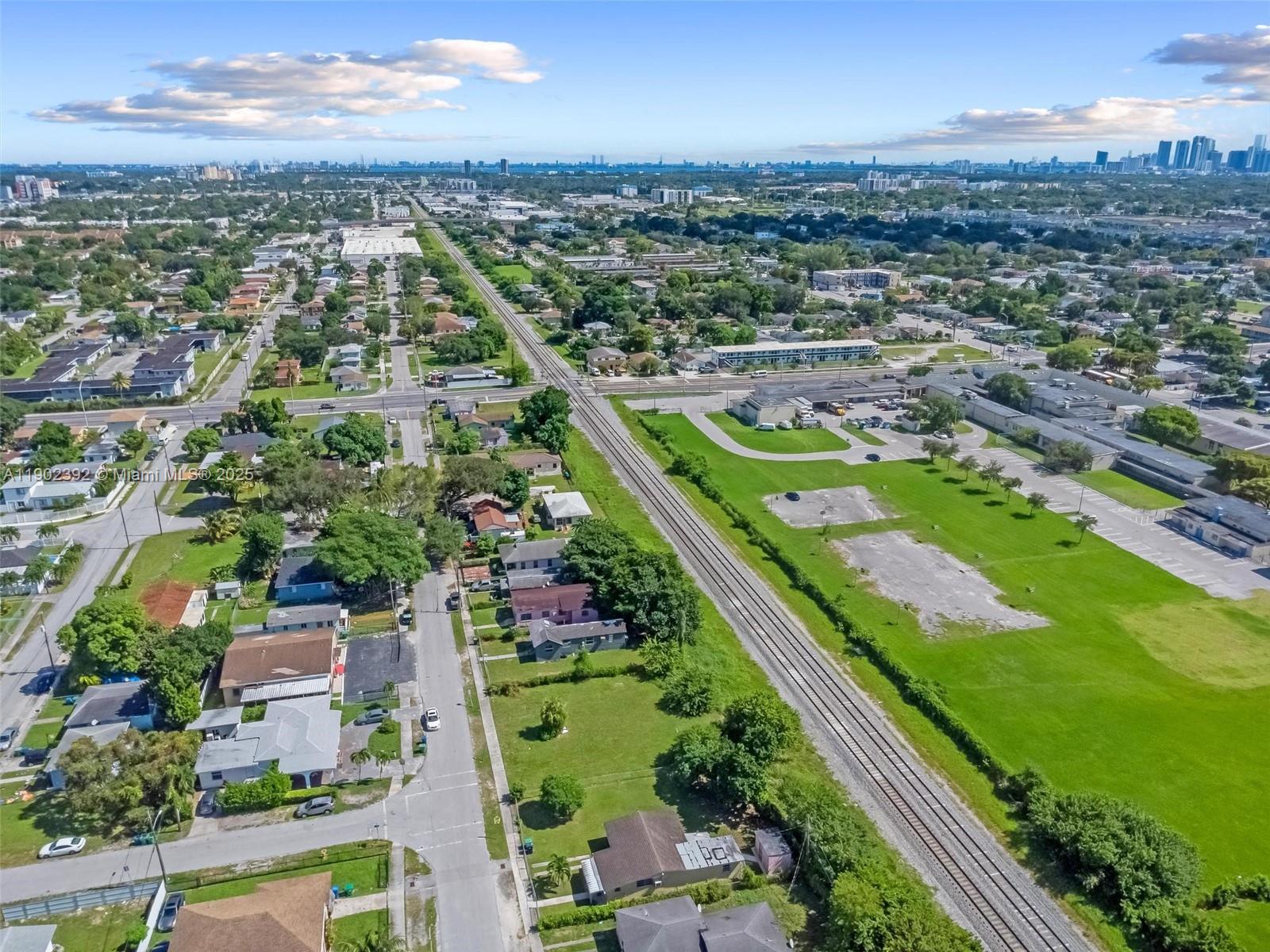 Ver detalles   /   sq. ft. $ 2025-10-24 0 foto